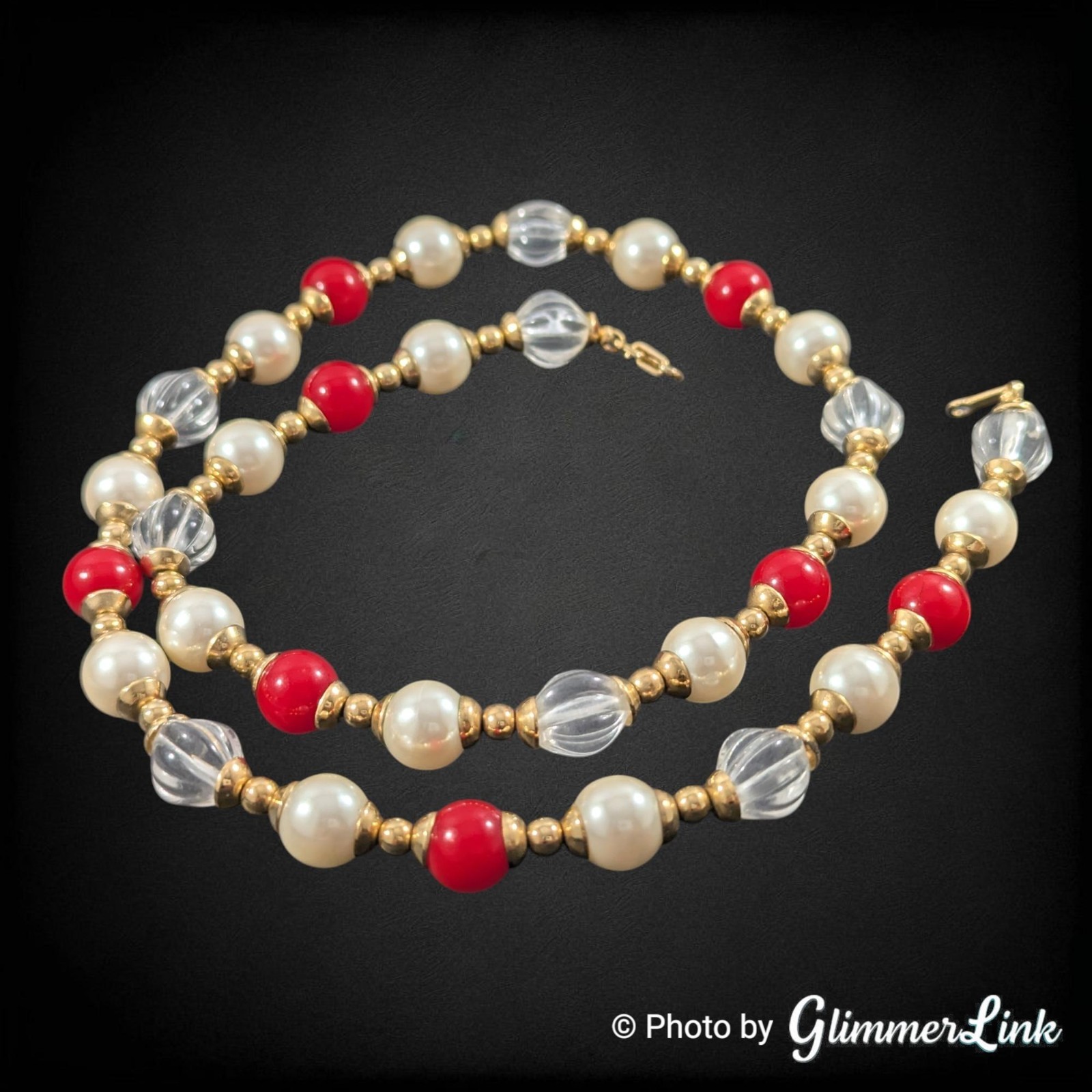 Vintage Faux Pearl Lucite Beaded Necklace Red White Gold Tone 22.5 Inch