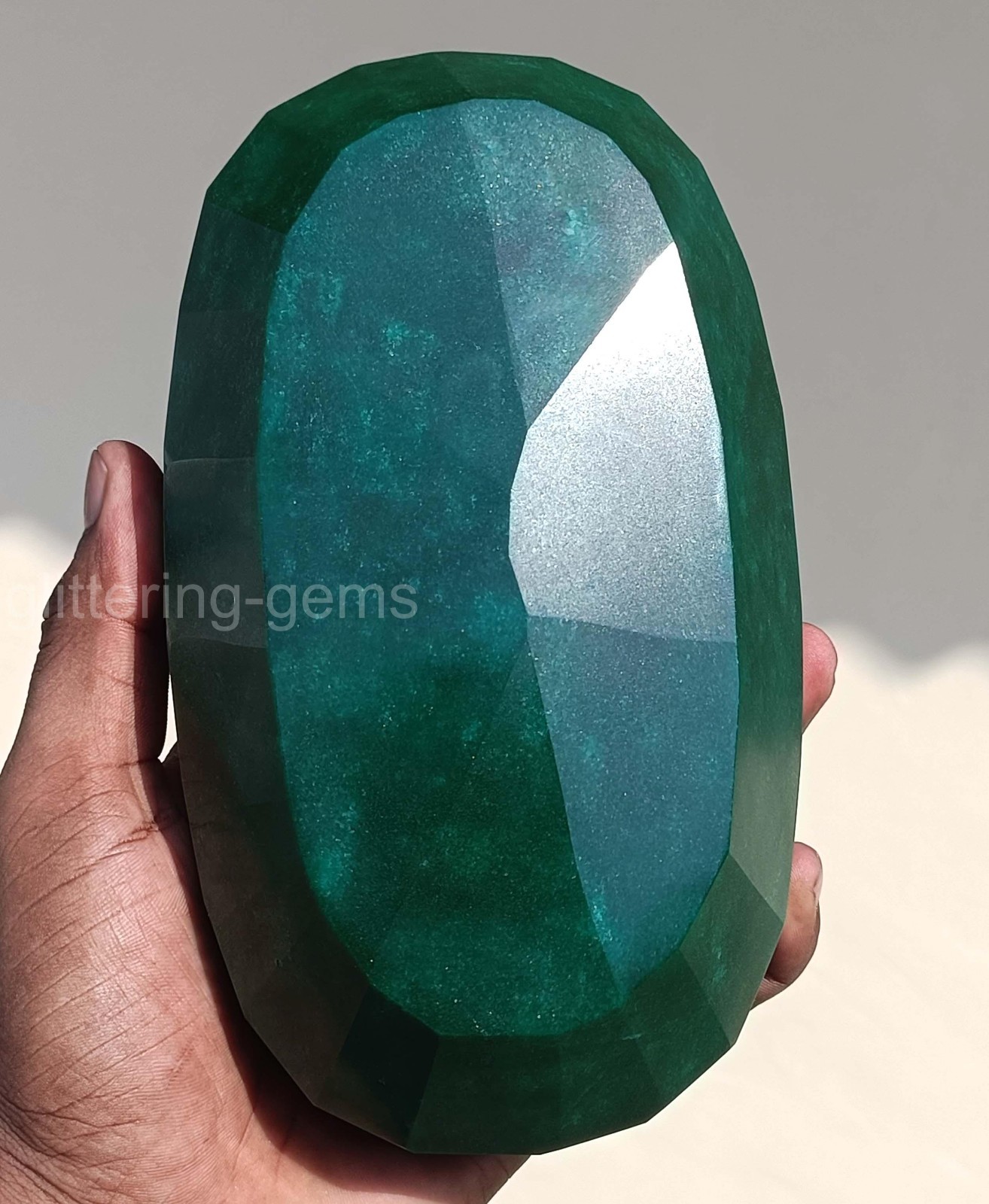 Massive 10,000 Ct Natural Emerald 2 kg Oval IGL Certified Gemstone 180×105 MM “D