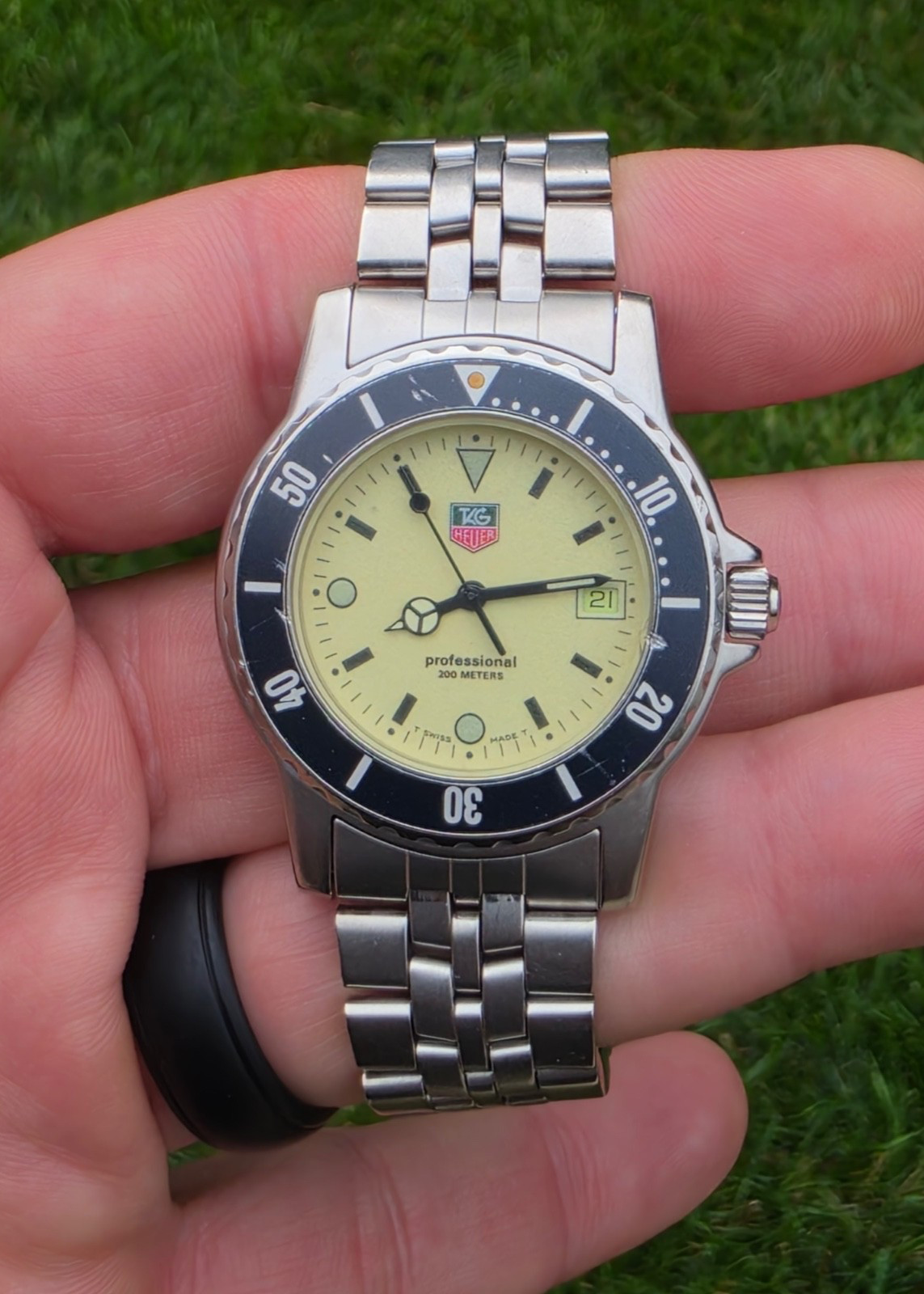 TAG Heuer 929.113 Mens 1500 Series Professional Watch Night Diver Full Lume Glow