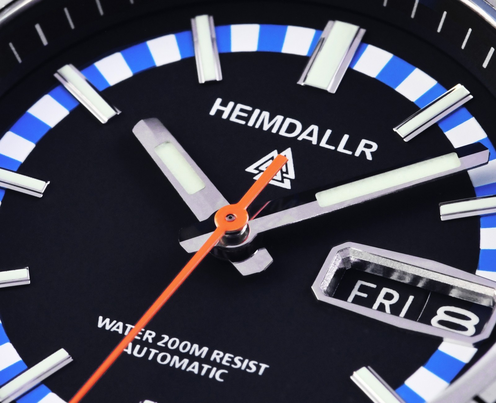 Heimdallr Sharky Racing Bezel NH36 Day Date 200M Automatic Diver Watch C3 41mm