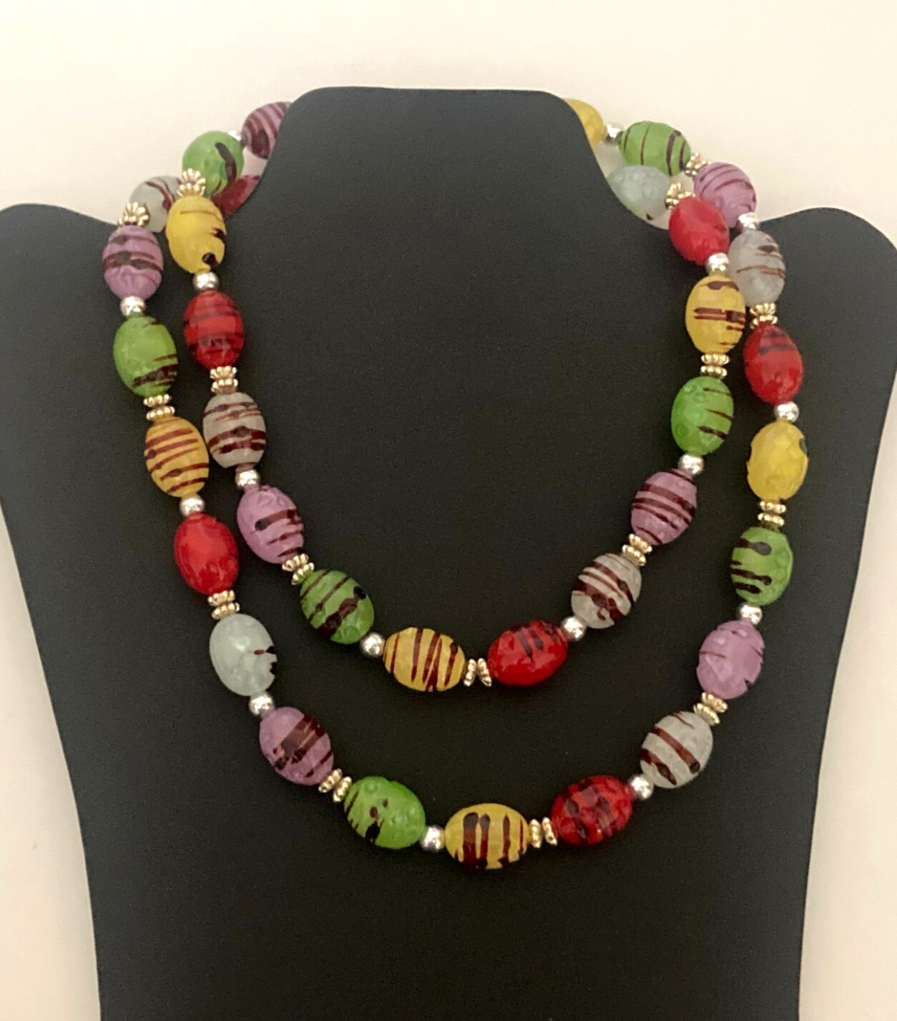 Vintage Lucite Candy Bead Necklace Multi Color Striped Silver Tone 36″ Boho