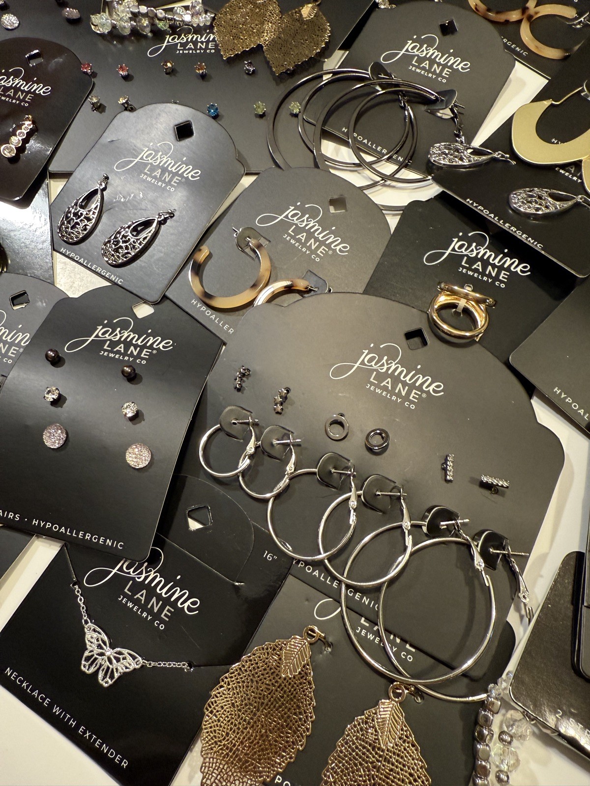 Wholesale Jewelry Lot 75 Pieces Of Jewelry Earrings Necklace Bulk Lot Variety