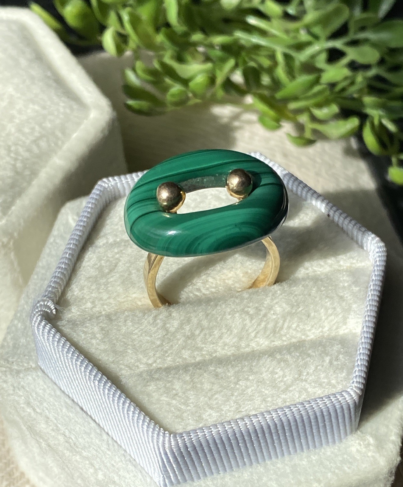 Vintage Custom Modern Space Age 14k Yellow Gold Malachite Statement Ring 7