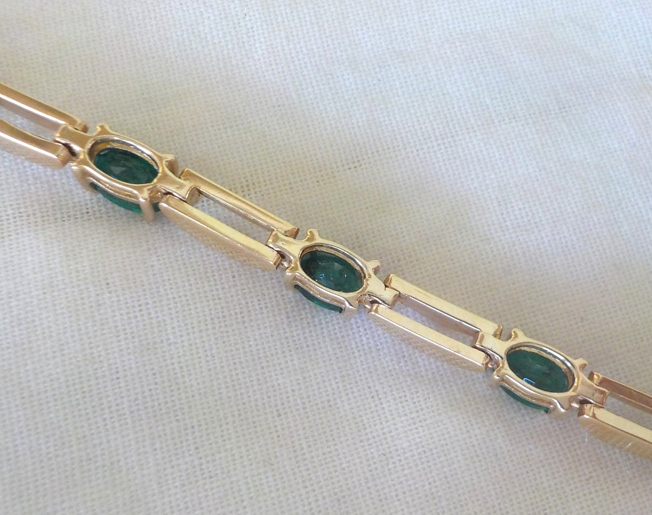 Heavy 14K Yellow Gold Natural Emerald Diamond Bracelet – 12.90 gms, 7.1 in, 5+ct