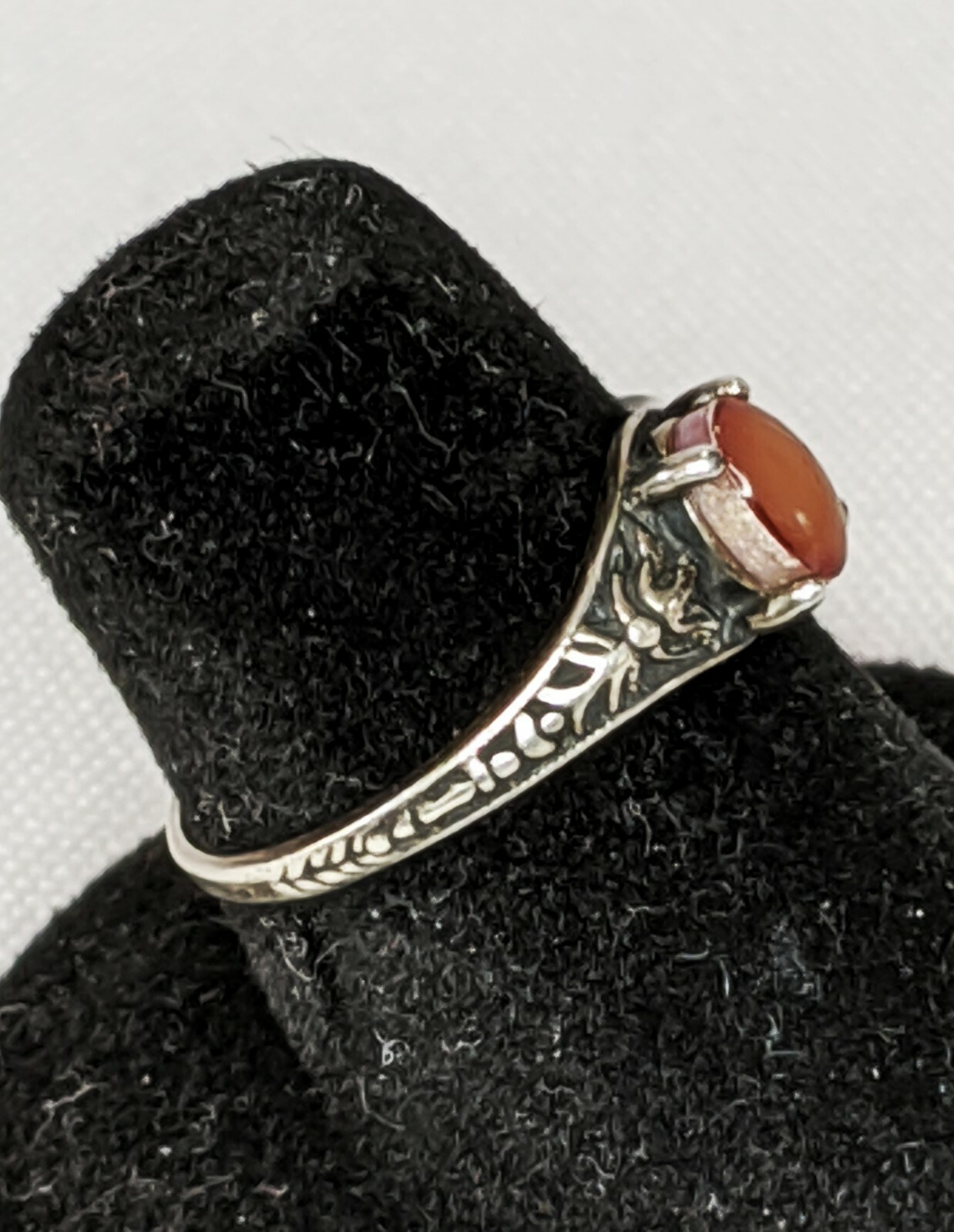 Vntg Sterling Silver Wheeler Manufacturing Apricot Mother of Pearl Ring SZ 5.75