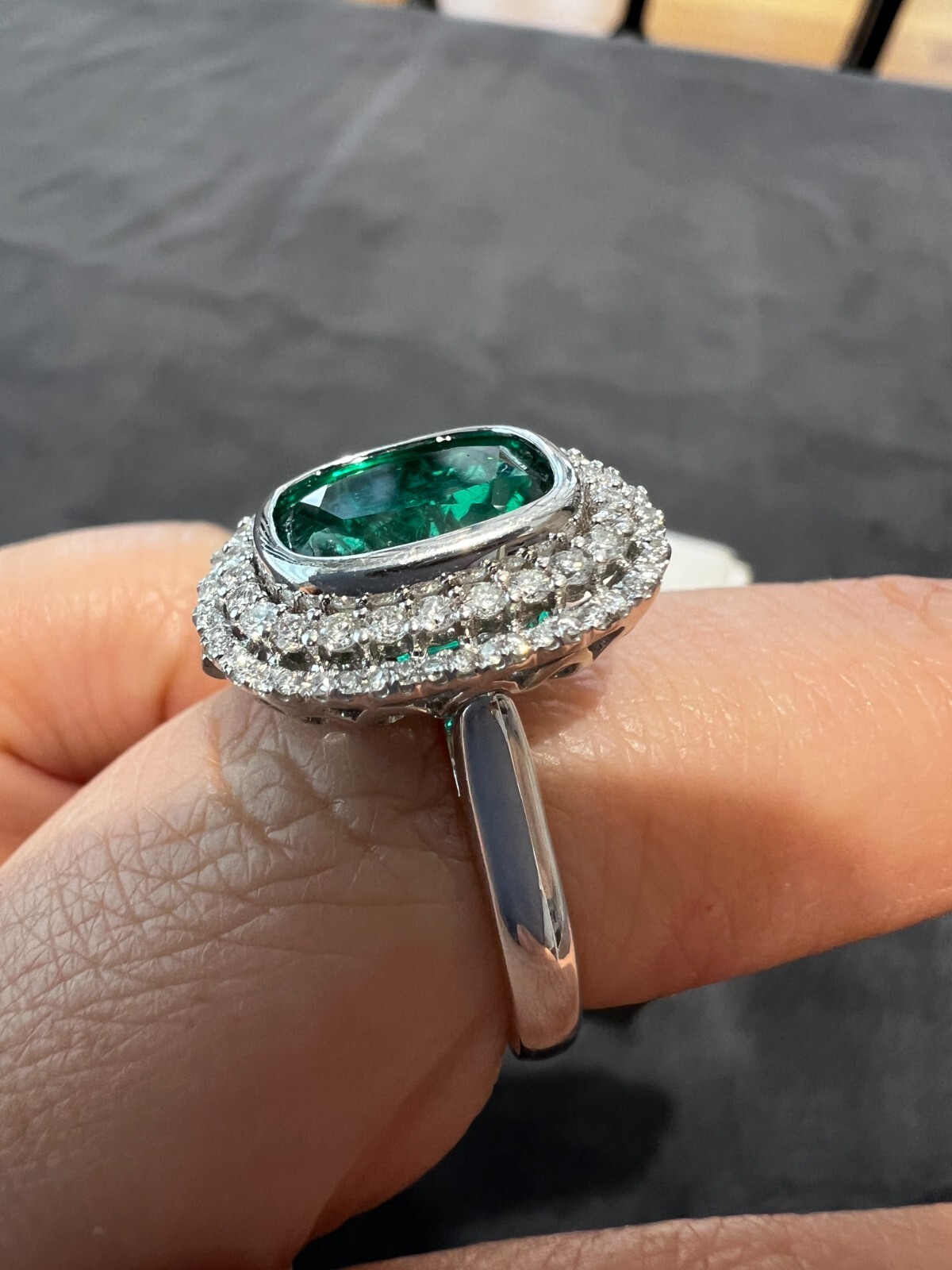 18ct White Gold Diamond Emerald Ring with Valuation Certificate