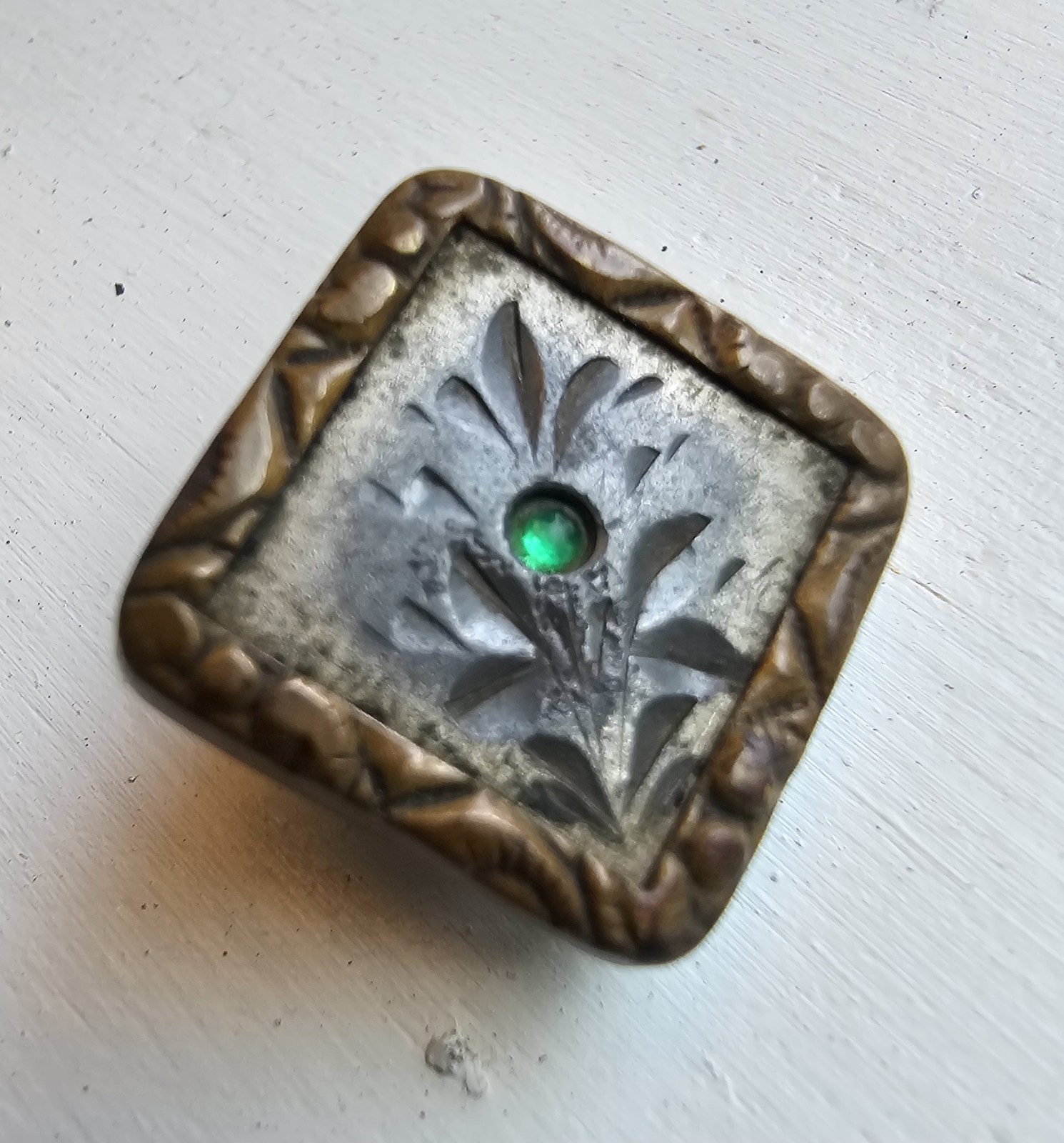 Single Antique Metal Square Cuff Link 5/8″ Etched Green Glass Stone Estate Sale!
