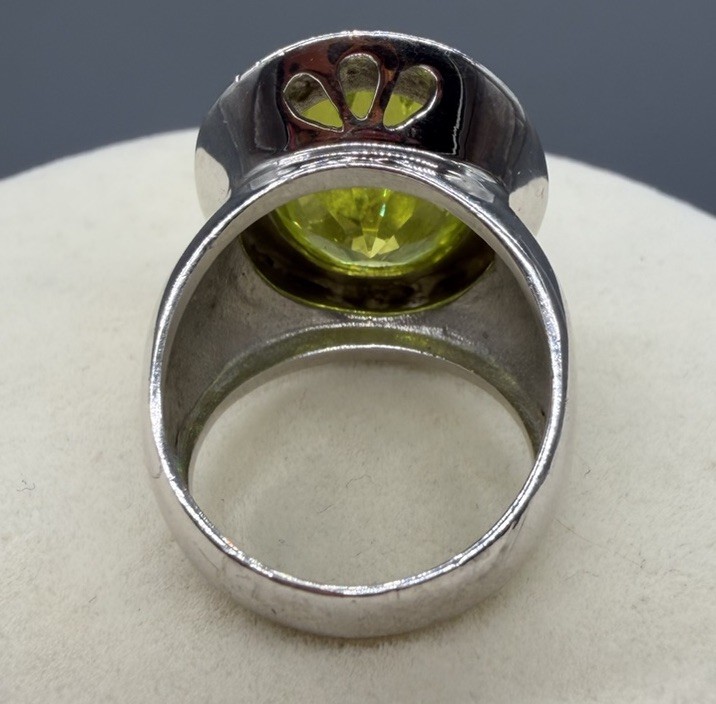 Sterling Silver Large Lime Green Yellow Faceted Crystal Statement Ring Sz 5.75
