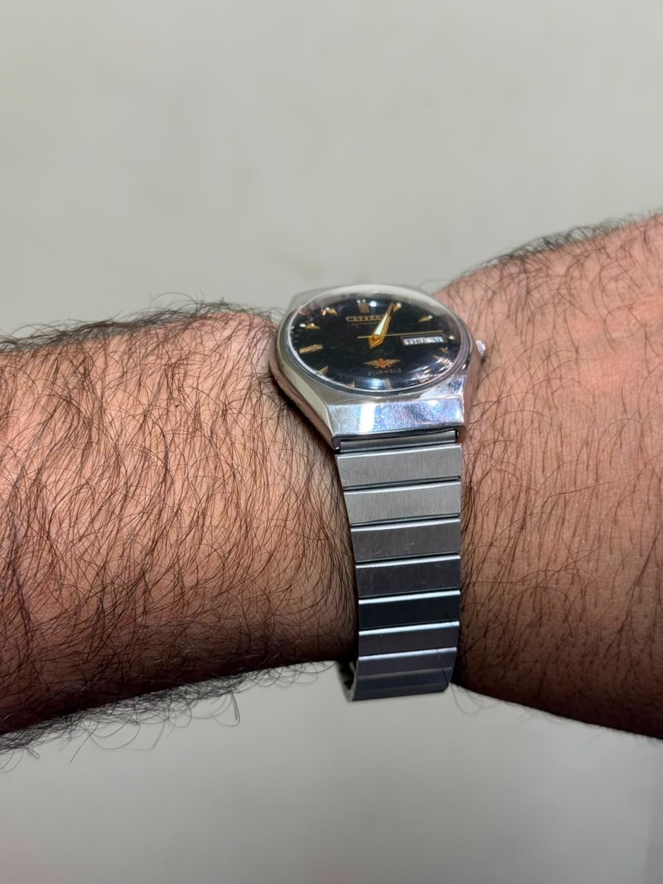 VINTAGE CITIZEN 8200-816053 A MENS AUTOMATIC STAINLESS STEEL WATCH