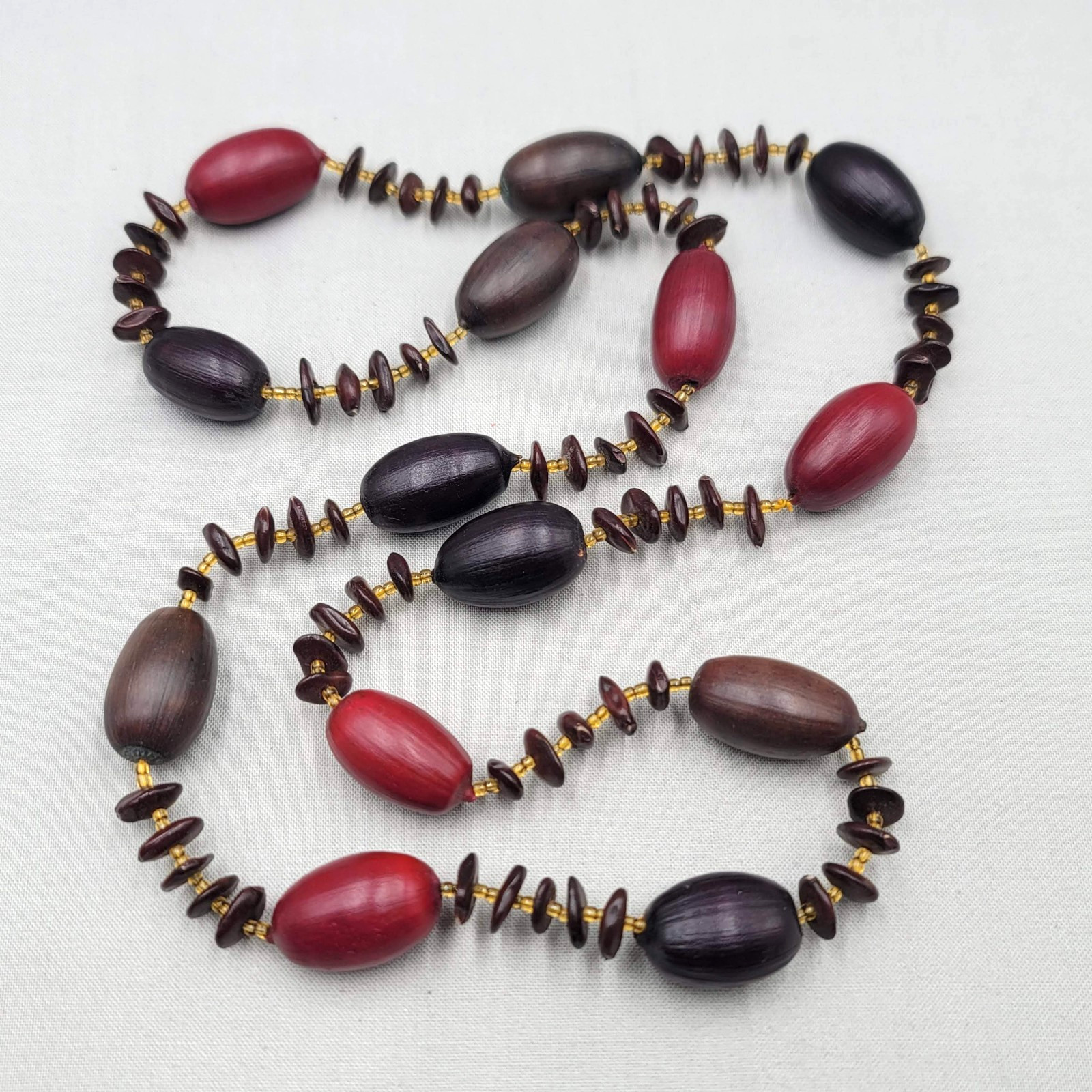 Vintage Multicolor Beaded Necklace Seeds 33″