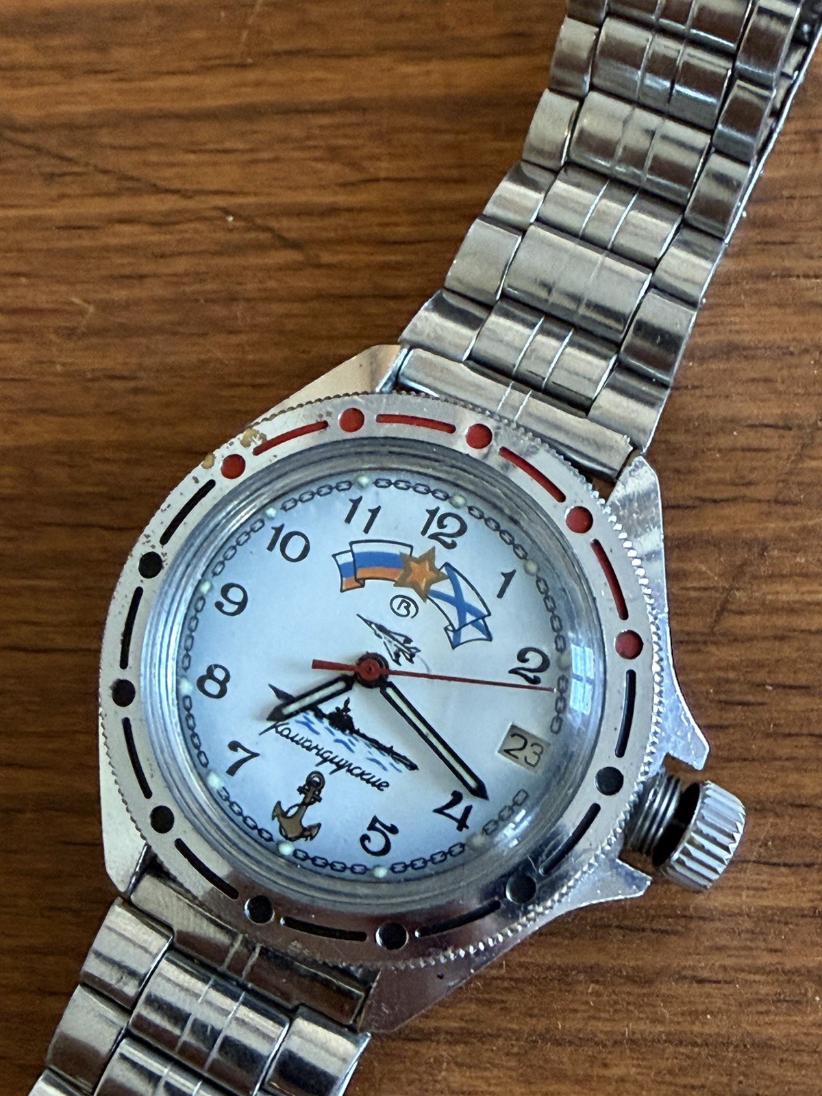 Vintage CCCP Vostok Komandirske Mechanical Military watch fully functional.