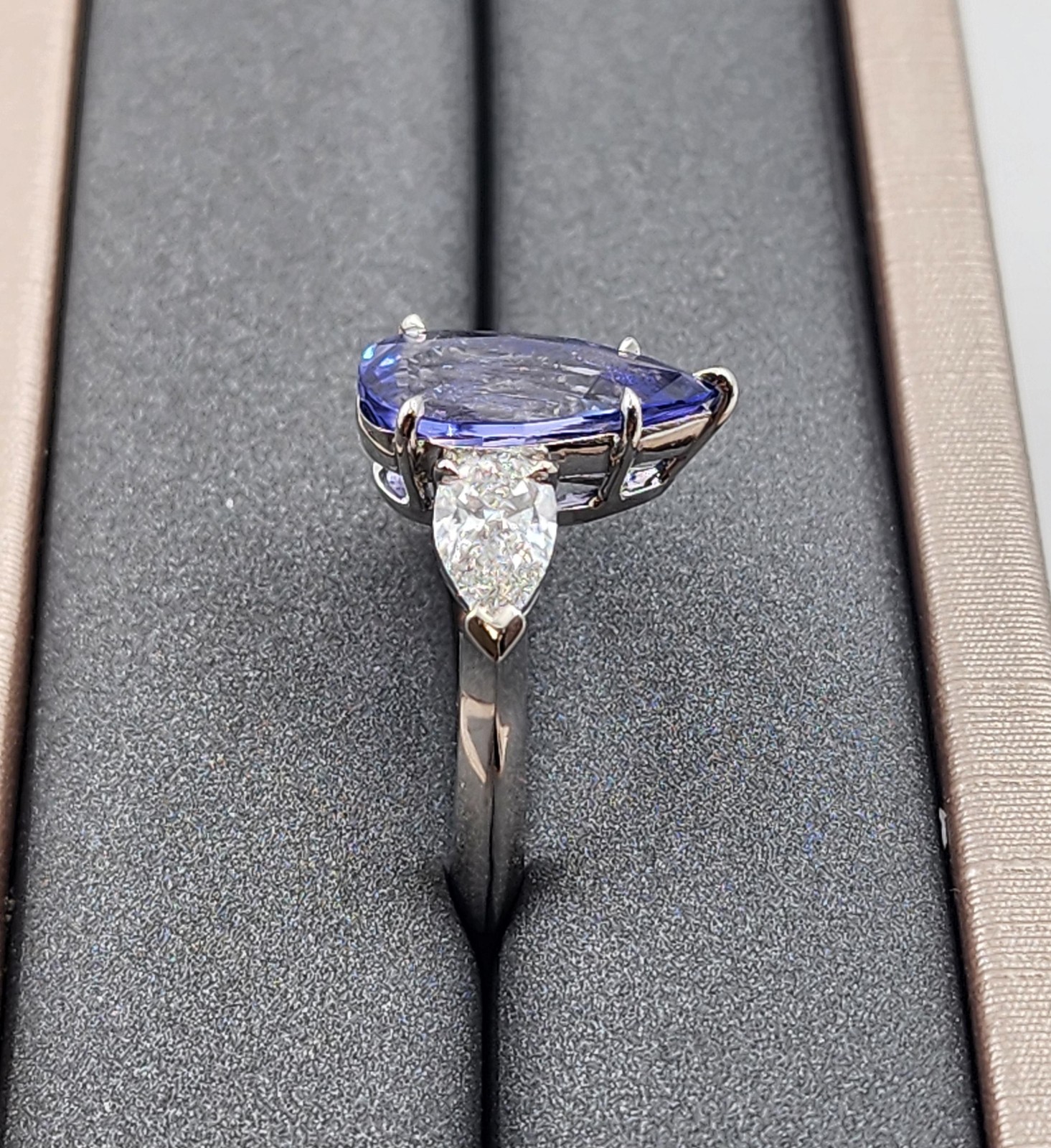 5.09 ct GIA Certified NH Color Change Sapphire & Diamond Ring