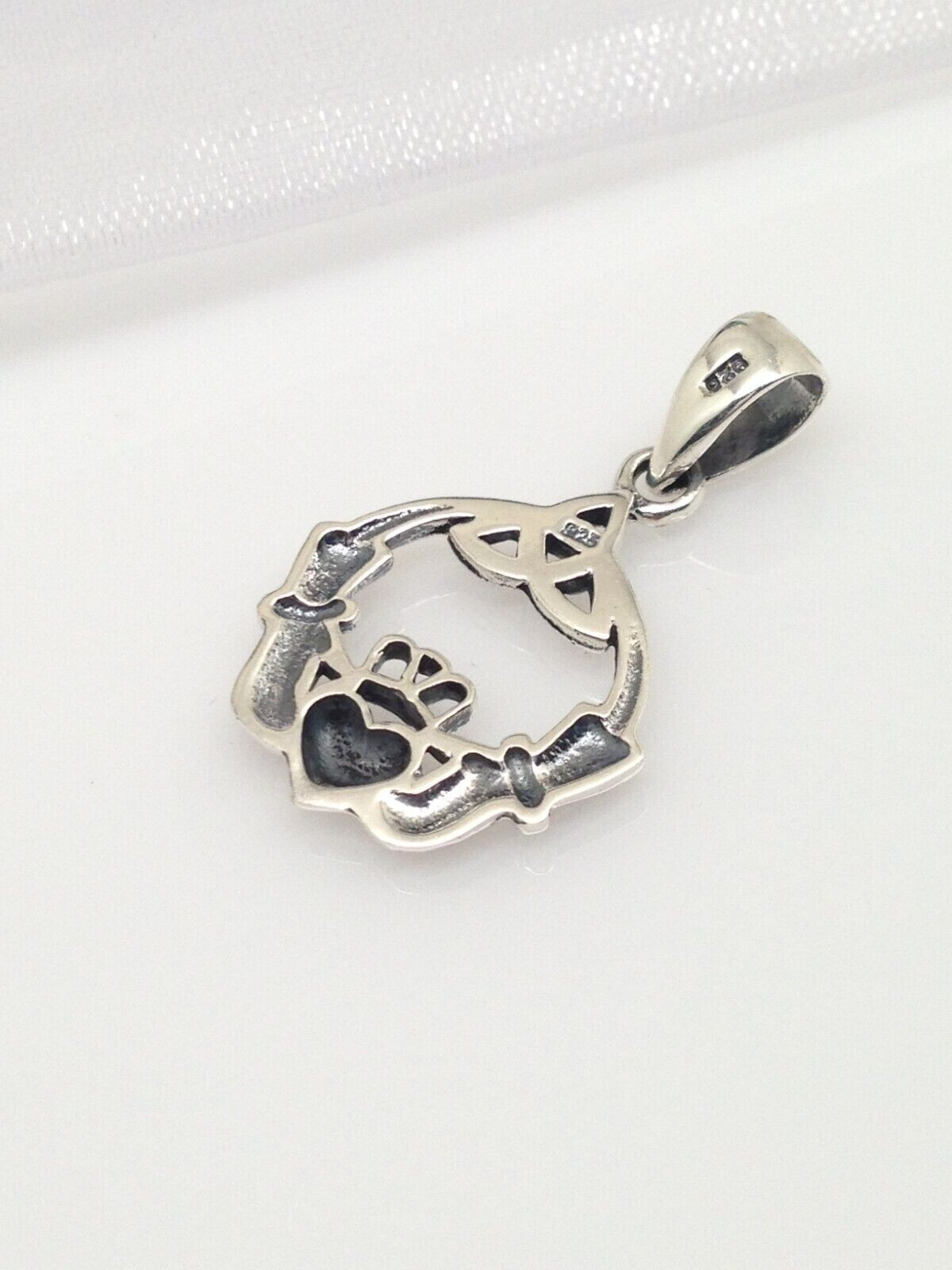 925 Sterling Silver Celtic Claddagh Pendant Men Women 19mm(0.75″)/28mm(1.1″)