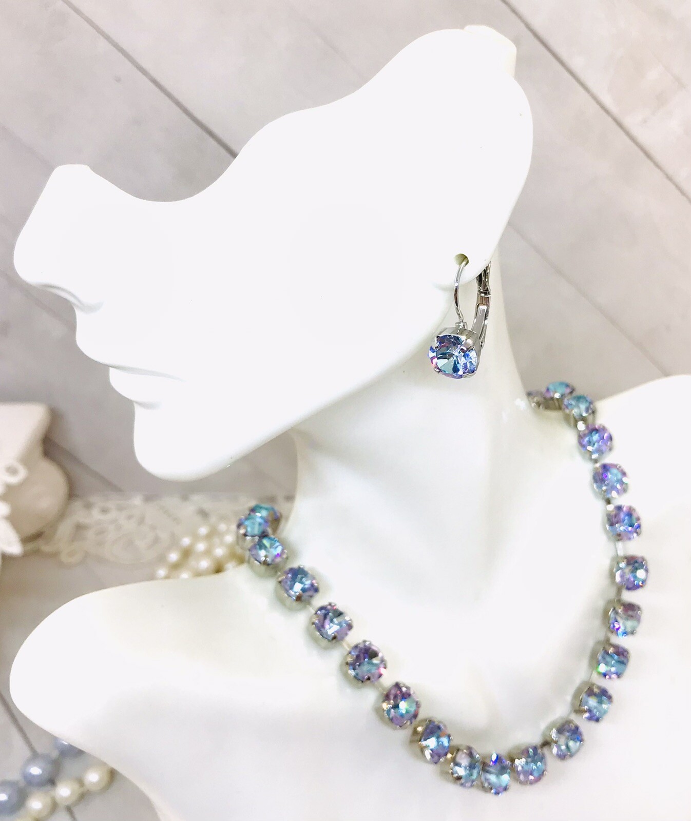 Vitrail Light Crystal Cup Chain Necklace, Lavender Crystal Tennis Necklace