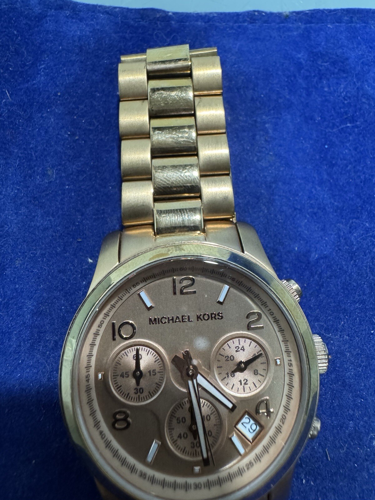 Michael Kors MK5128 Runway Rose Gold Stainless Steel Women’s Watch New Battery