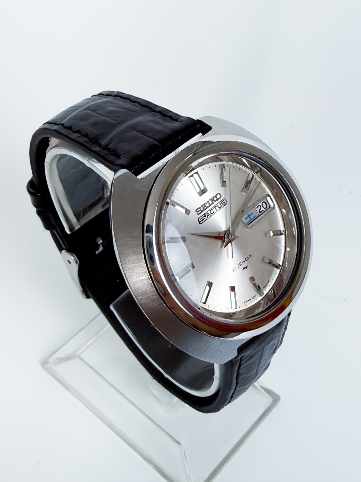 Seiko 5 Actus 7019-7020 Sunburst Silver Dial
