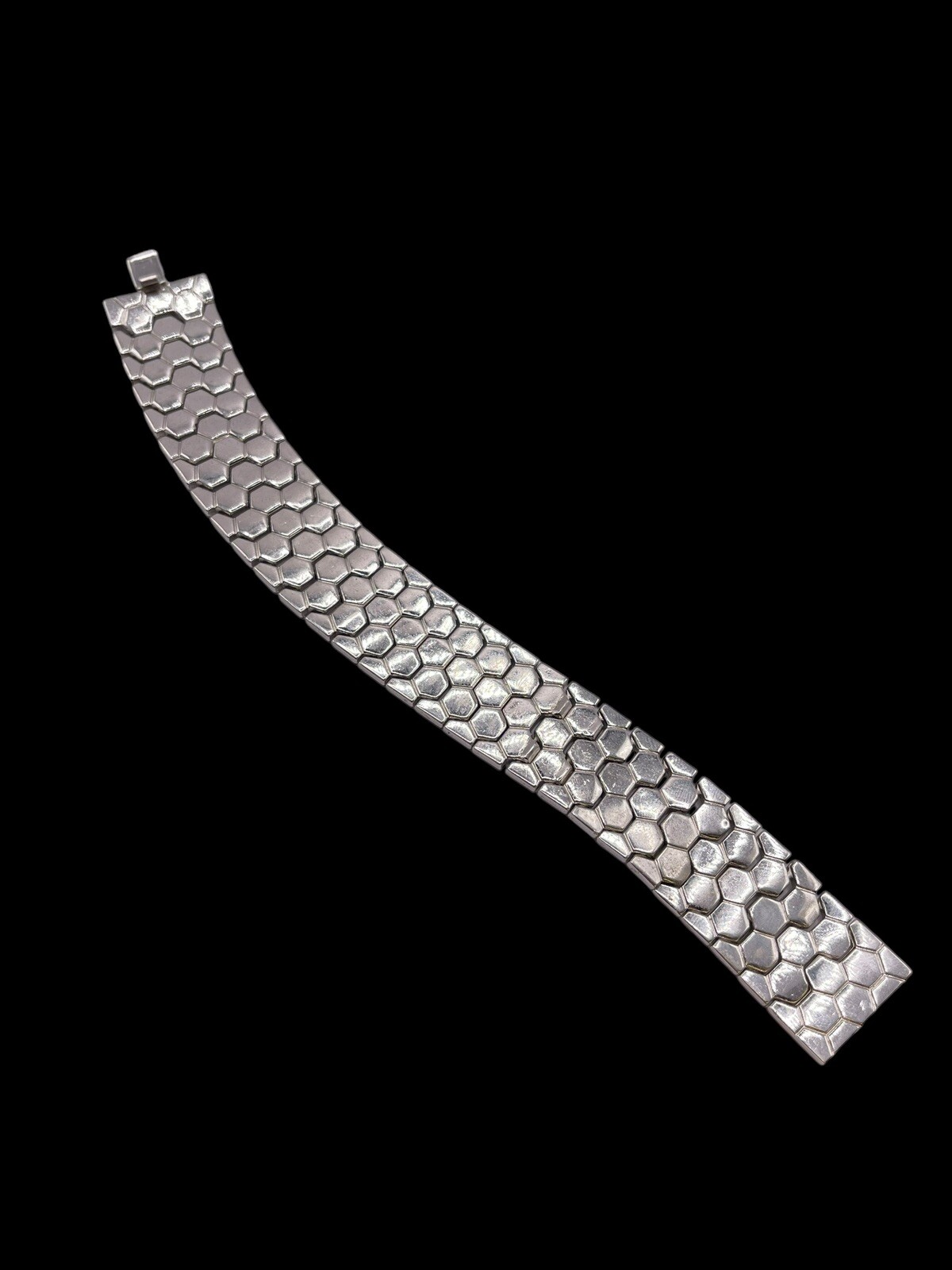 Vintage Crown Trifari Honeycomb Bracelet Mesh Geometric Hexagon Link