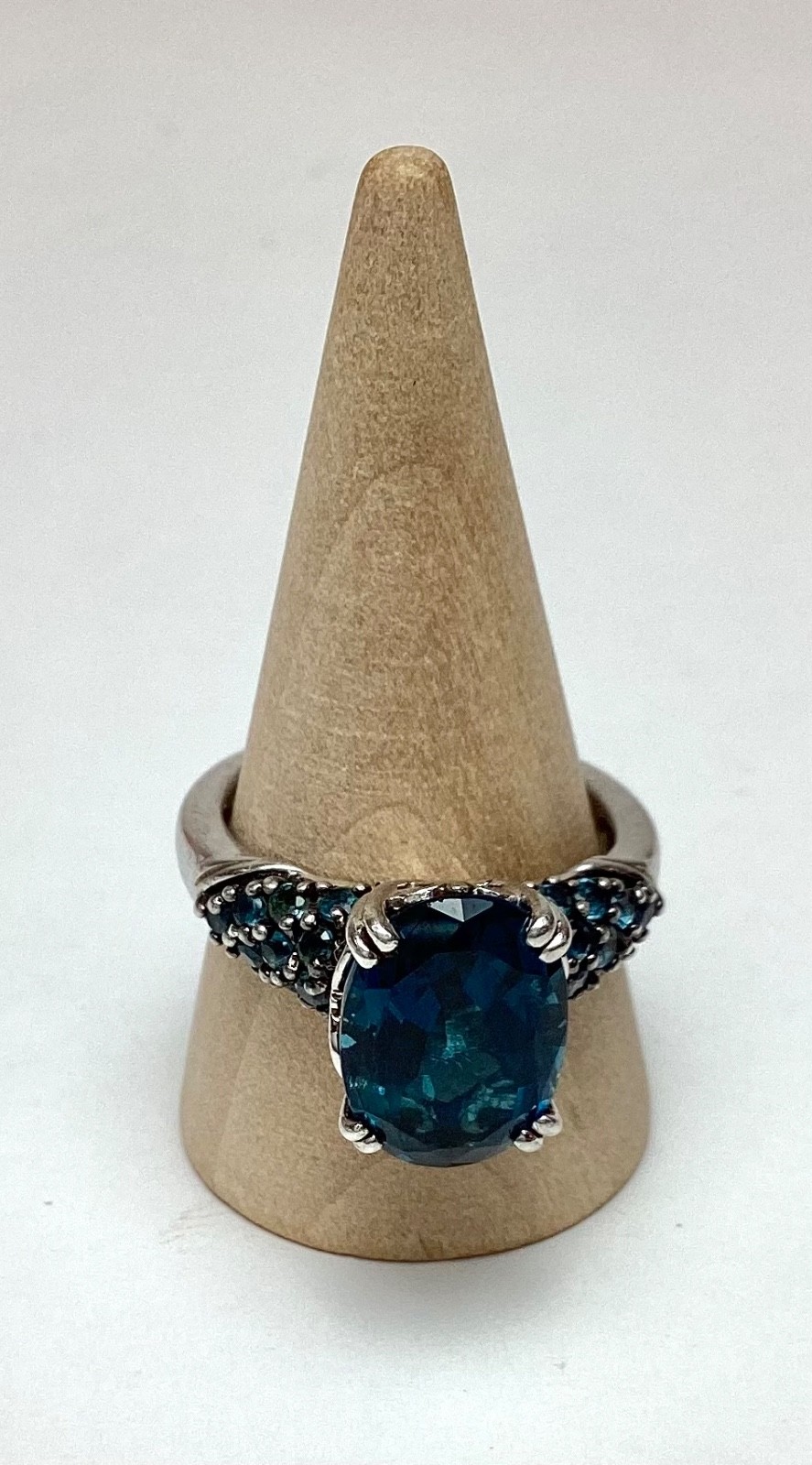 Lab Created Spinel Blue Stone & .925 Sterling Silver Ring 6.63 Grams & Size 8.75