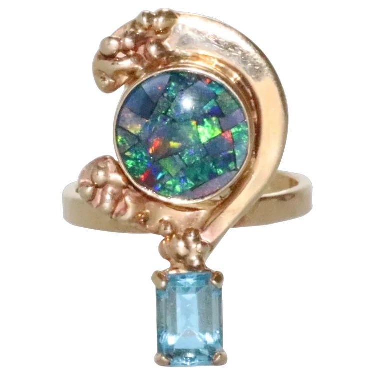 Vintage 14 KT Yellow Gold Opal and Blue Topaz Ring