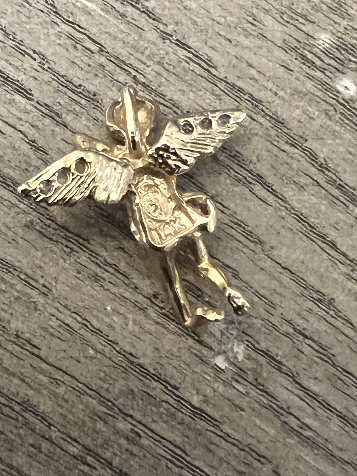 vtg made in Italy 2 gram 14k gold/6Diamond guardian angel pendant sparkly