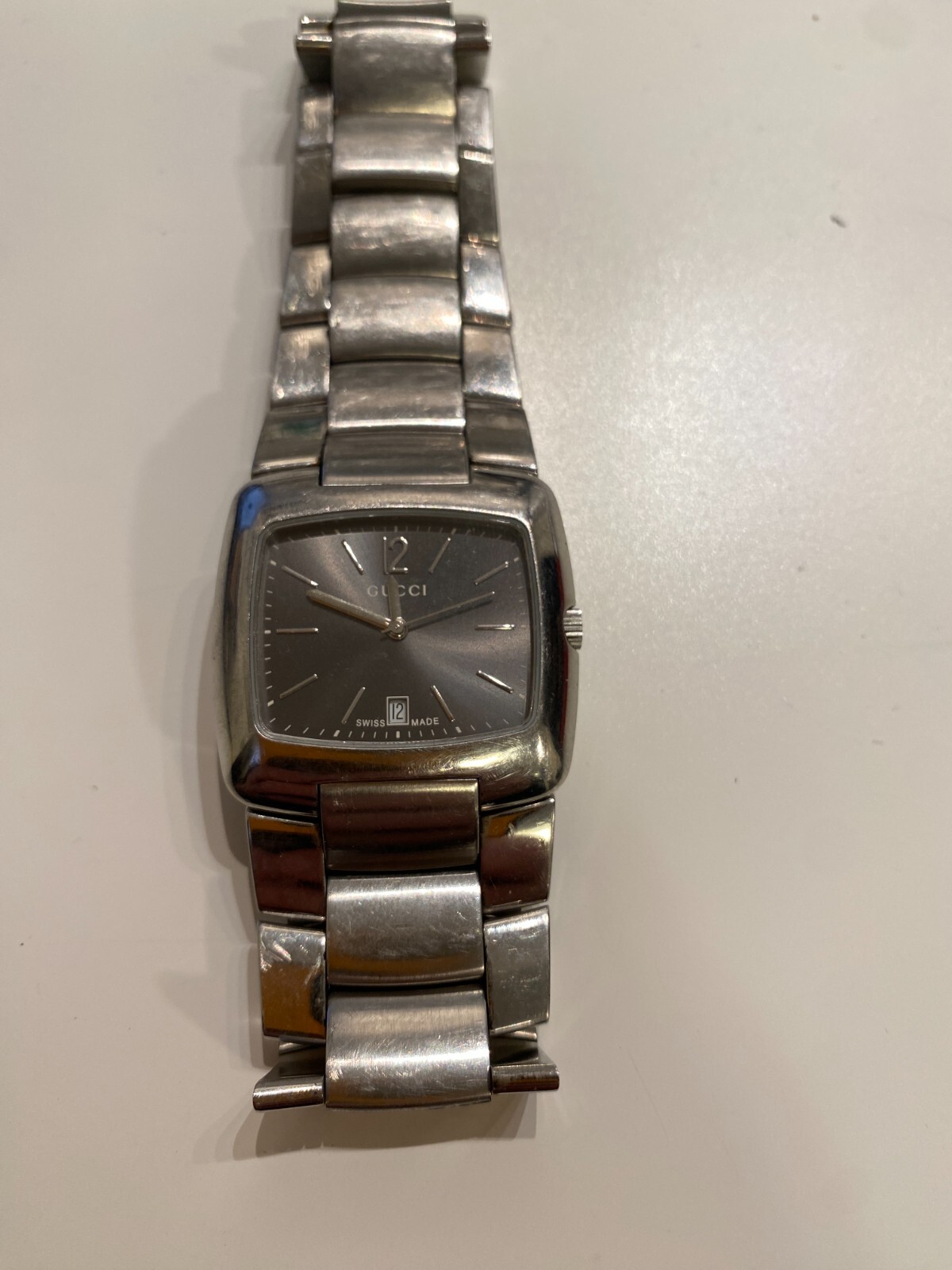 Gucci 8500M Swiss Made Timepieces Stainless Steel Water Resistant 3 ATM Watch