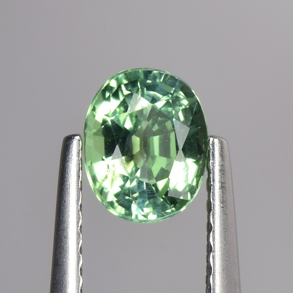 0.75Ct Mint Green Paraiba Tourmaline Copper Bearing 100% Natural Gemstone Africa