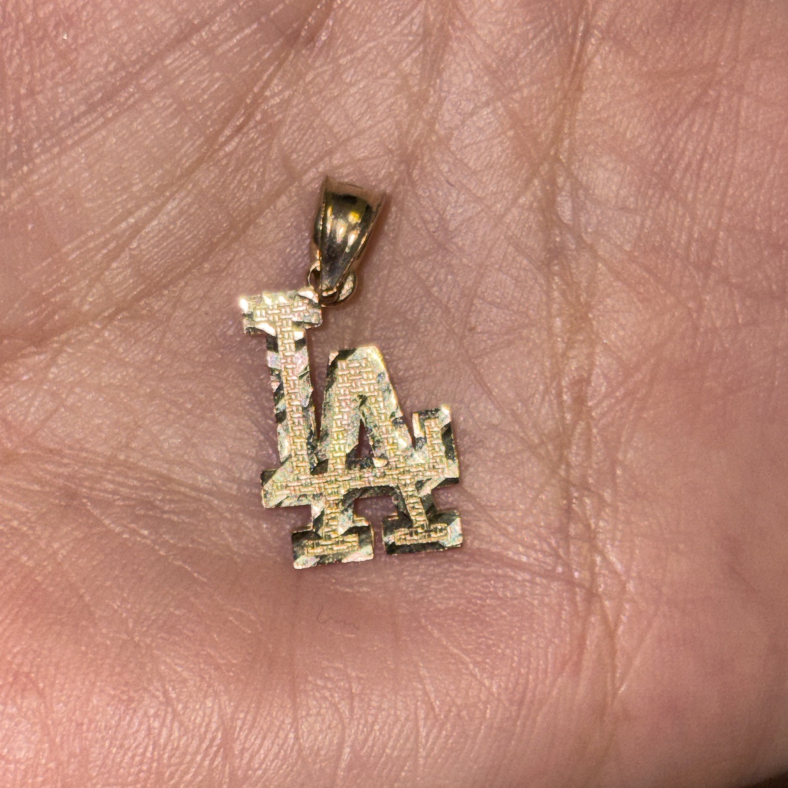 14k Small Size LA Charm Unisex 1.30 Gr