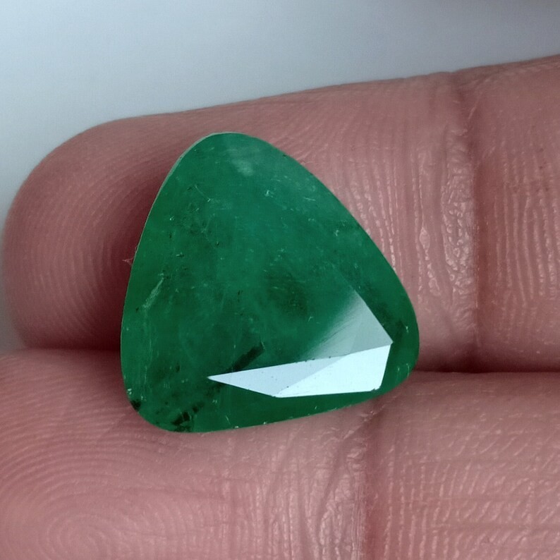 Emerald Trillion Cut Earth Mined Zambian Green Loose Gemstone 7.35 Ct