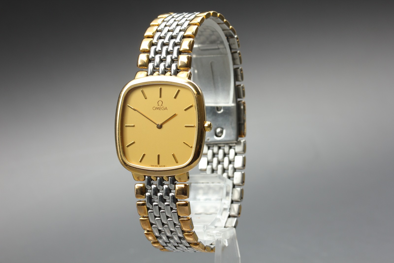 [Near MINT] 1991 OMEGA De Ville Cal.1378 30mm Gold Dial Vintage Men’s Qz Watch