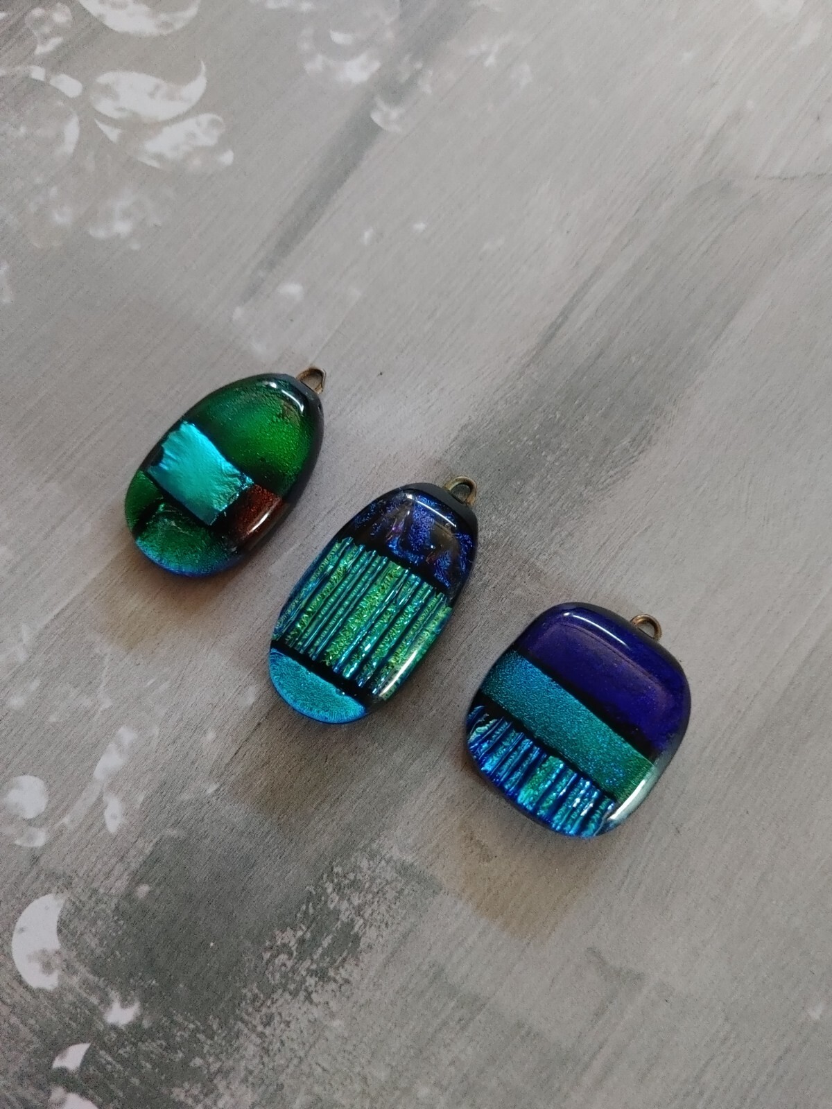 vintage qty 3 pendant finding component dichroic art glass precious metal foil