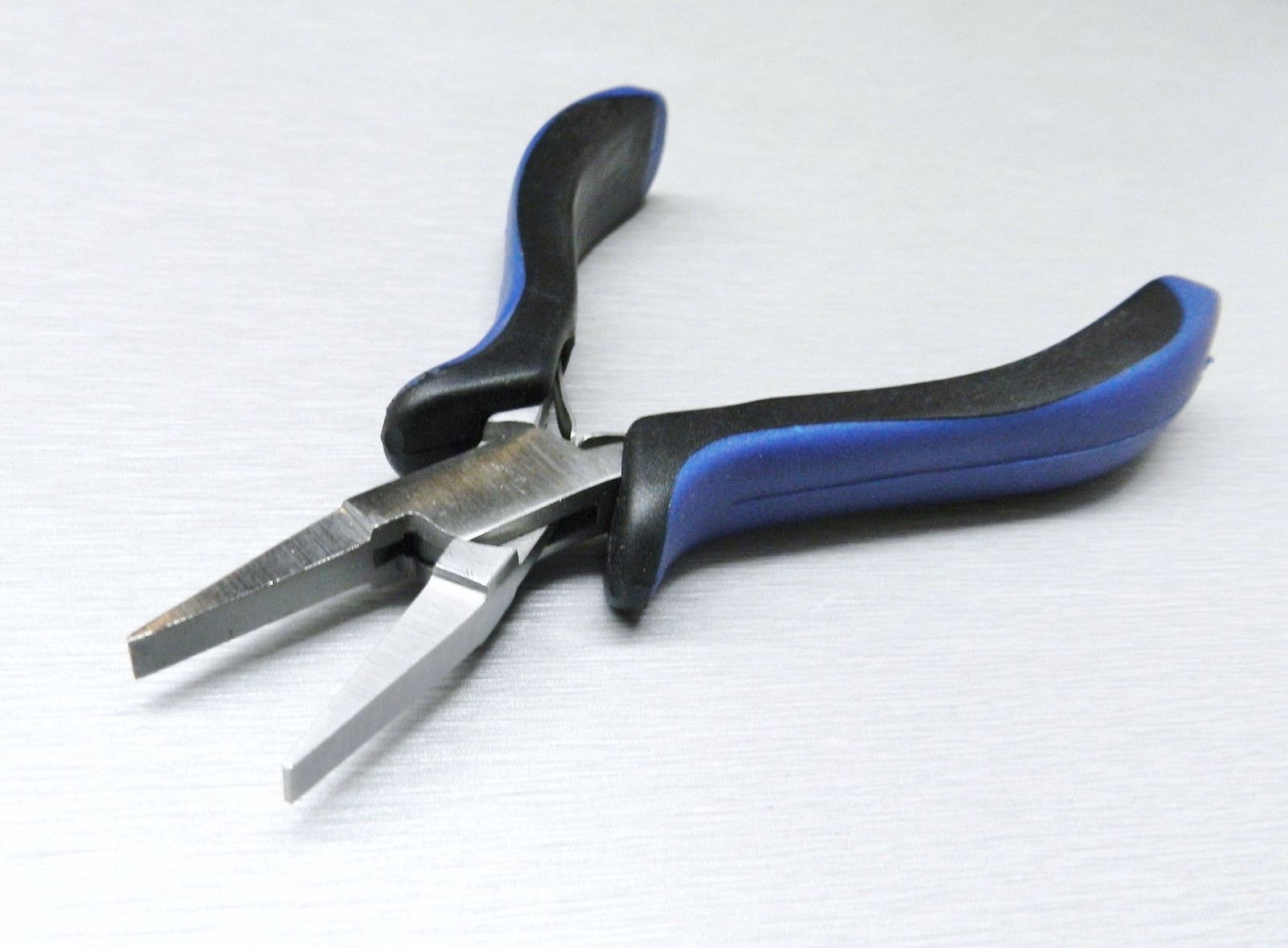 Flat Nose Pliers Jewelry Beading Tool Ergonomic Plier 5″ Wire Wrapping Crafts