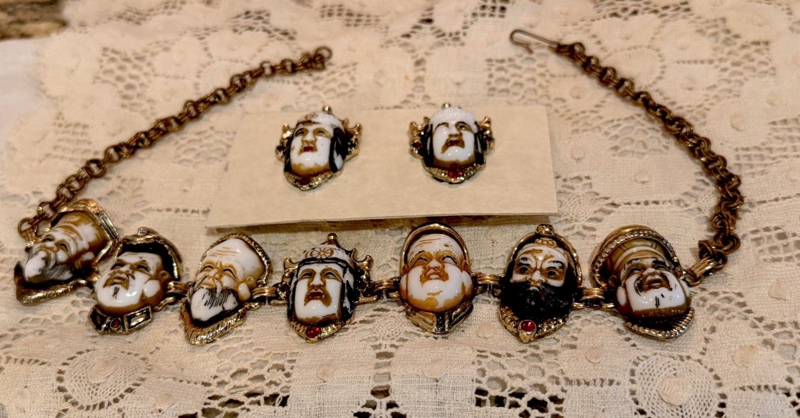 S121 Vintage bracelet and earrings, “seven gods of happiness”, Selro Selini