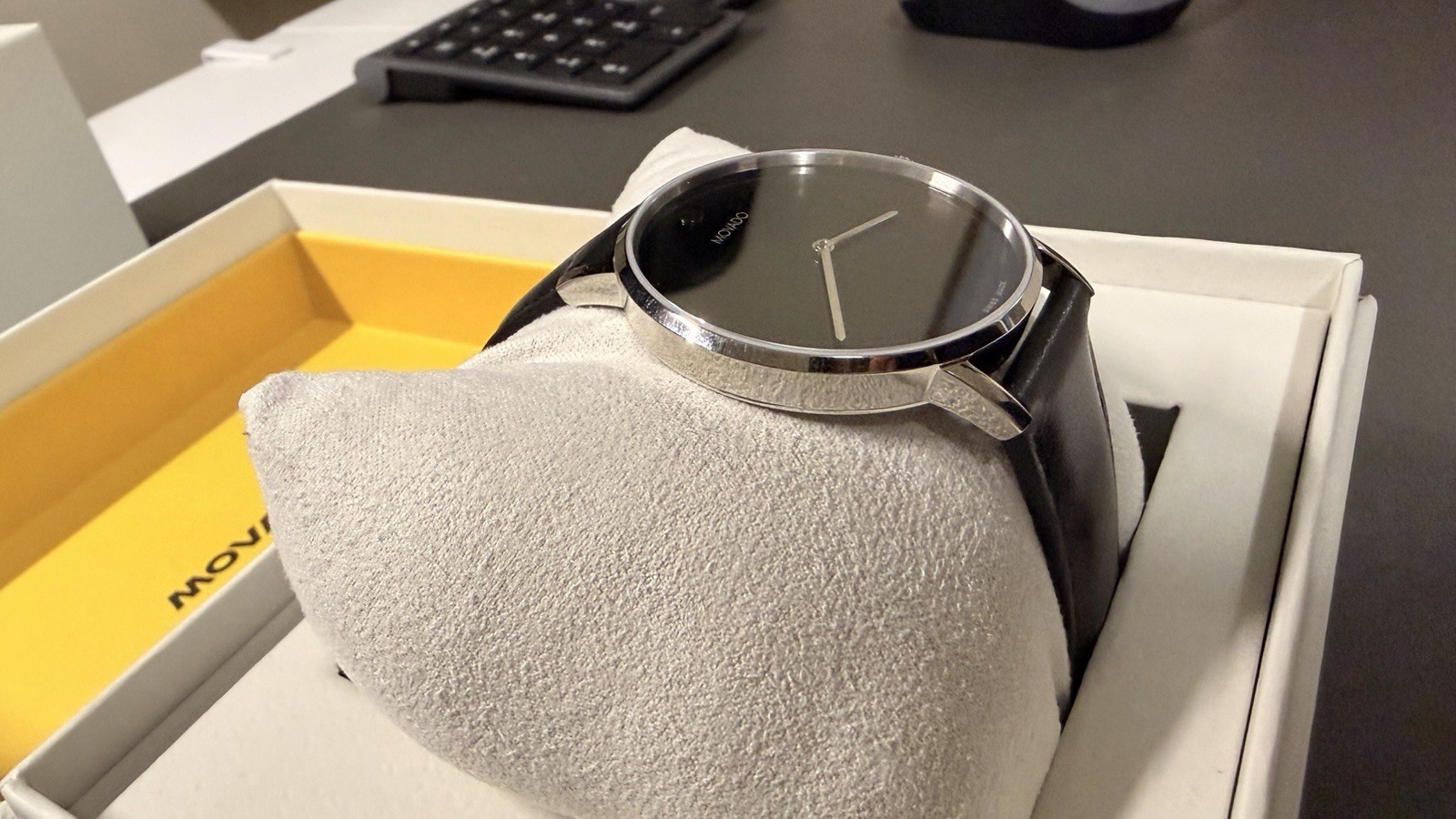 MOVADO Watch Museum Classic Black Dial Sapphire Crystal Stainless Steel w/Box