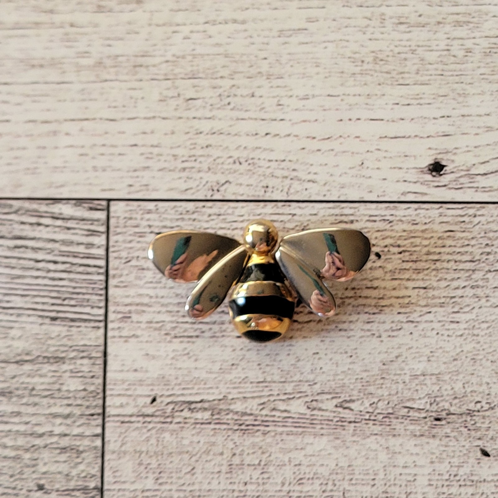 Bumble Bee Metal Pin Brooch Contemporary LC Liz Claiborne Fashion Jewelry Craft