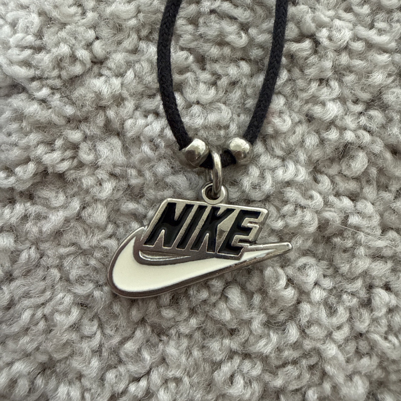Nike Vintage Swoosh Necklace Y2K 90s 00s Skater Sporty Streetwear
