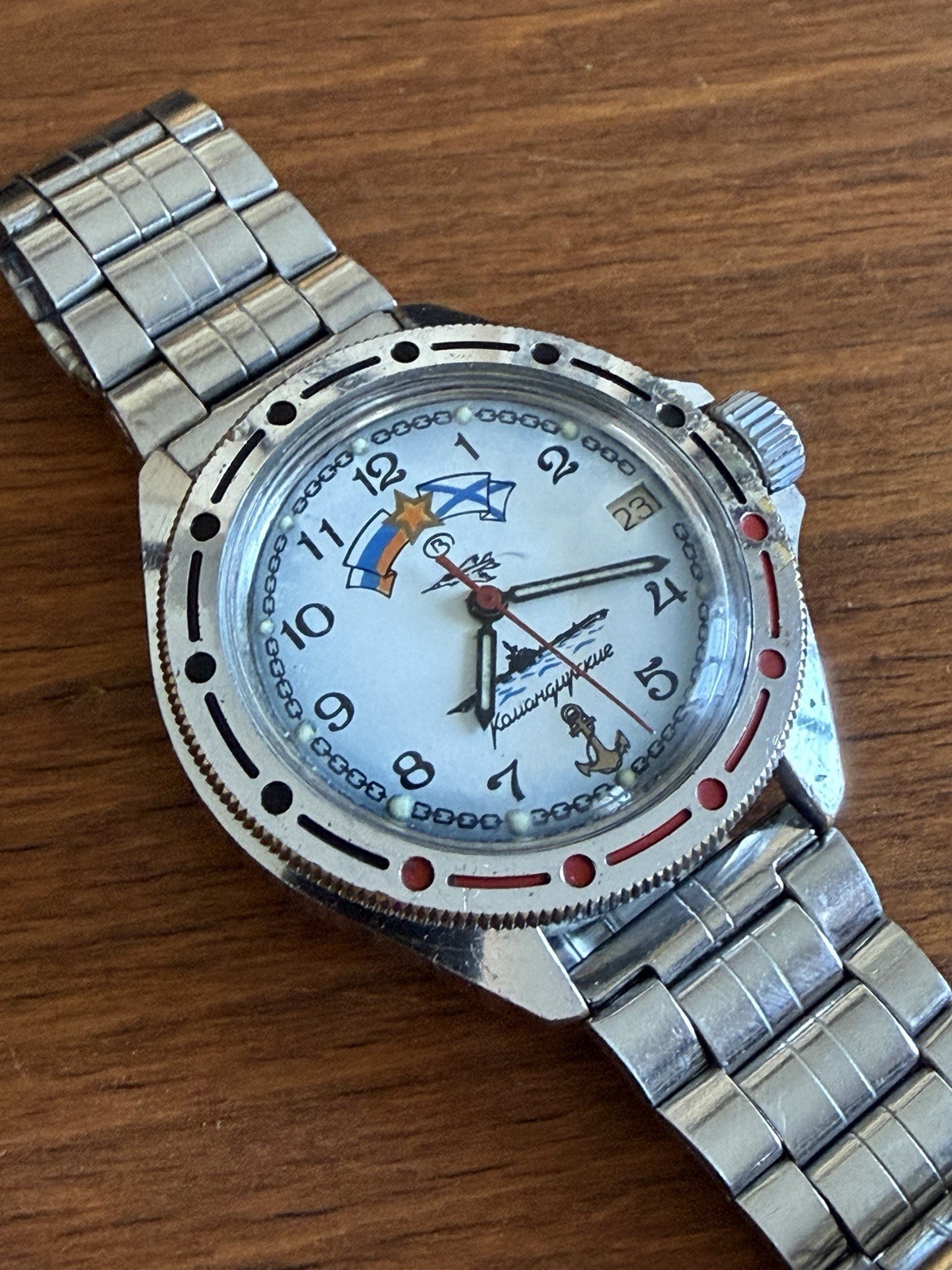 Vintage CCCP Vostok Komandirske Mechanical Military watch fully functional.