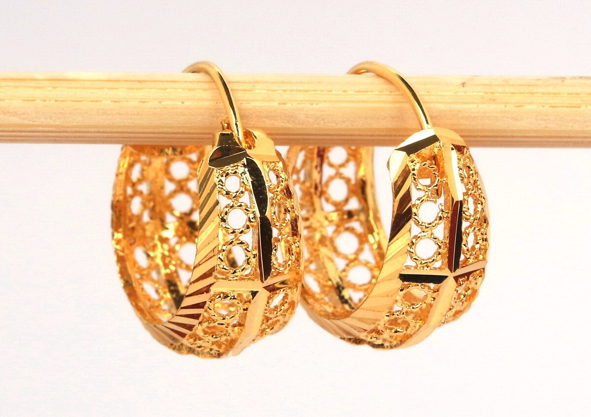 Beauty! Detail Diamond-cut Hoop Earrings 22K 18K Gold GP Thai Jewelry GT8