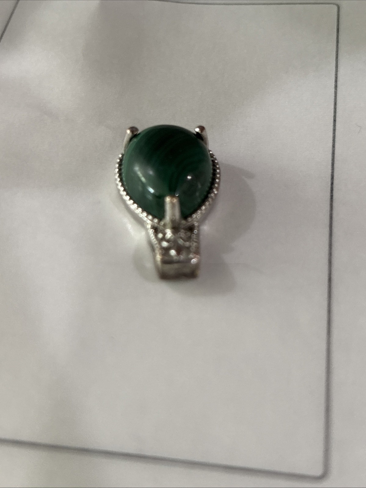 STS Karis Silver Tone, Malachite Pendant Pear Shape 1” Filigree Pronged Preowned