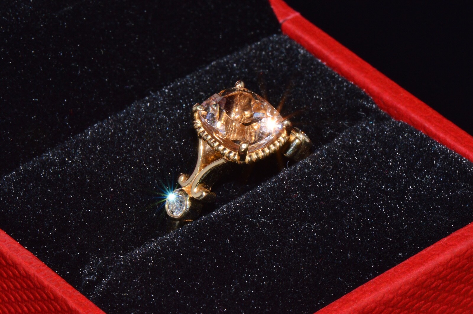 Certified Natural 2.82Cts Diamond Morganite 18K Gold Filigree Engagement Ring