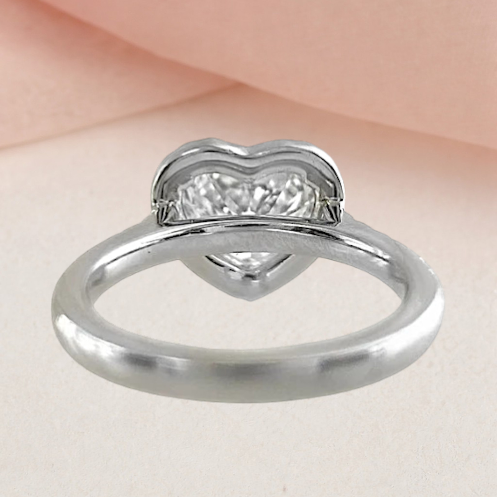 Heart Cut 18K White Gold Diamond Engagement Ring IGI Certified Lab Grown 3.25 Ct