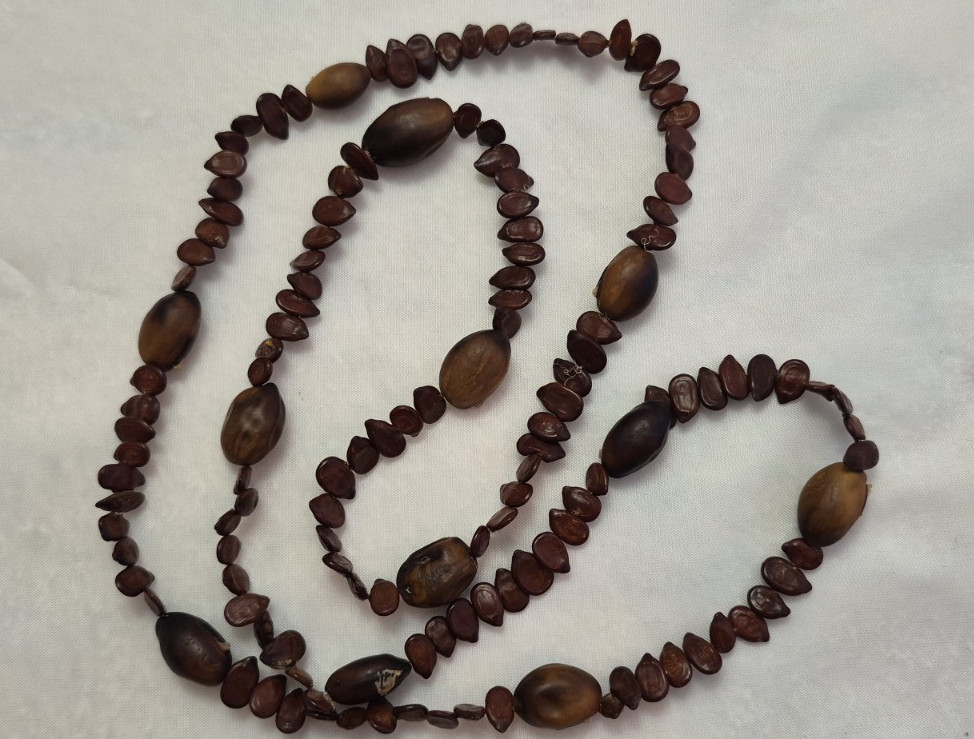 Coffee Bean Necklace. Brown.