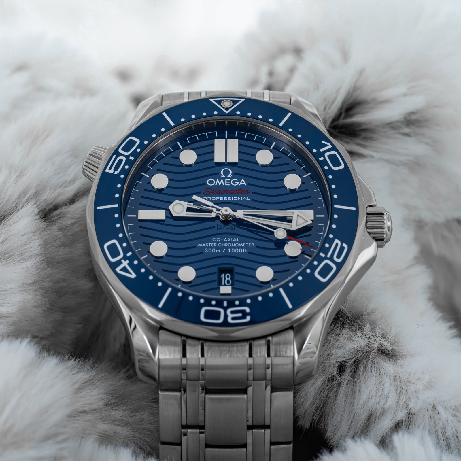2023 Omega Seamaster Diver 300m Blue Dial on Bracelet 210.30.42.20.03.001 B+P