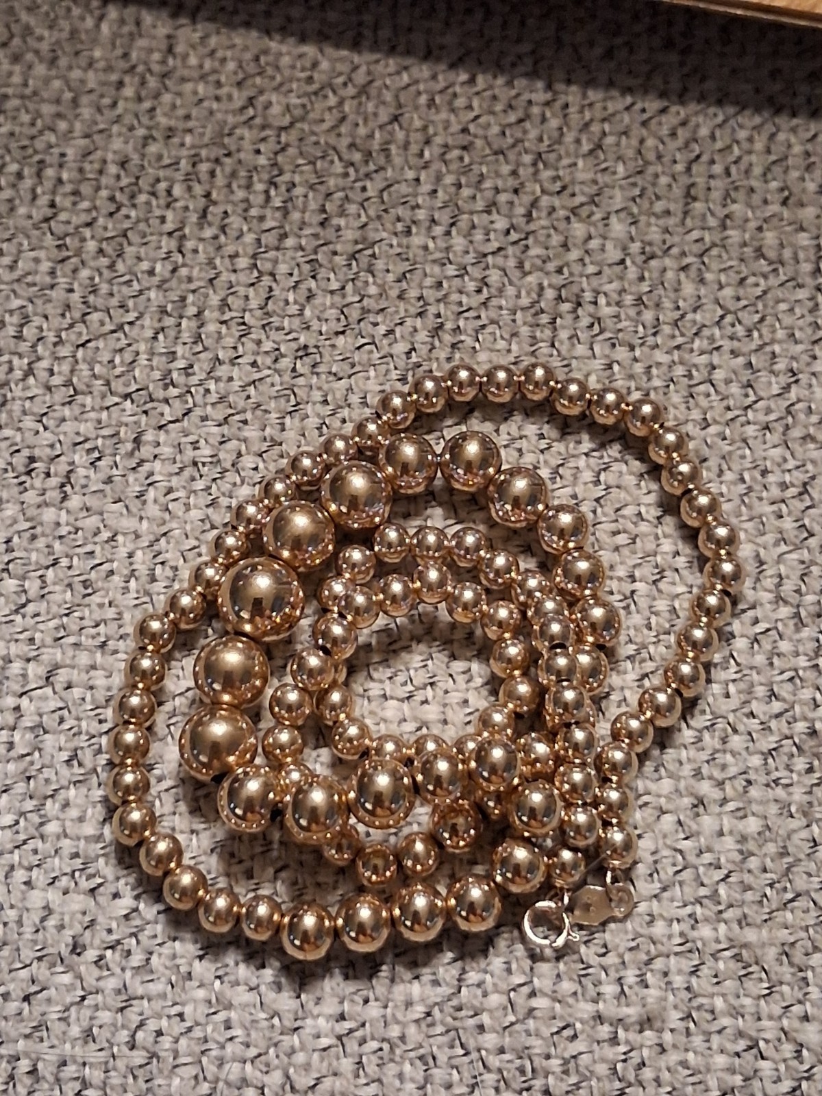 10k Gold Ball Beaded Necklace 3.44 Grams MEASURES 17 Inches