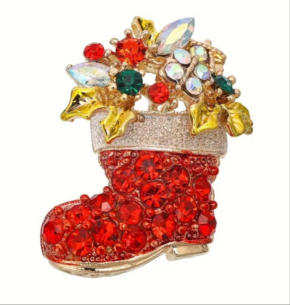 VINTAGE CHRISTMAS STOCKING SANTA CLAUS SLEIGH BOOT RHINESTONE GIFT PIN BROOCH