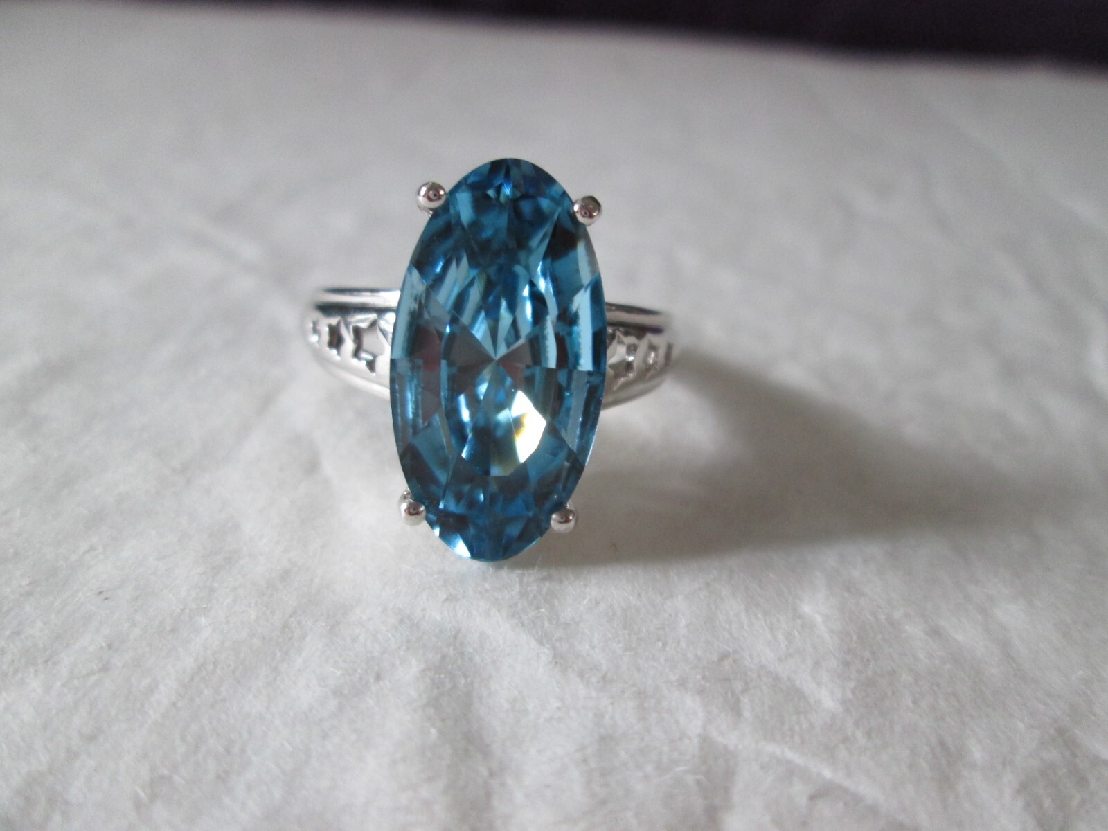 Aquamarine Crystal from Swarovski Platinum over Sterling Ring (Sz 7) 4.41 cts