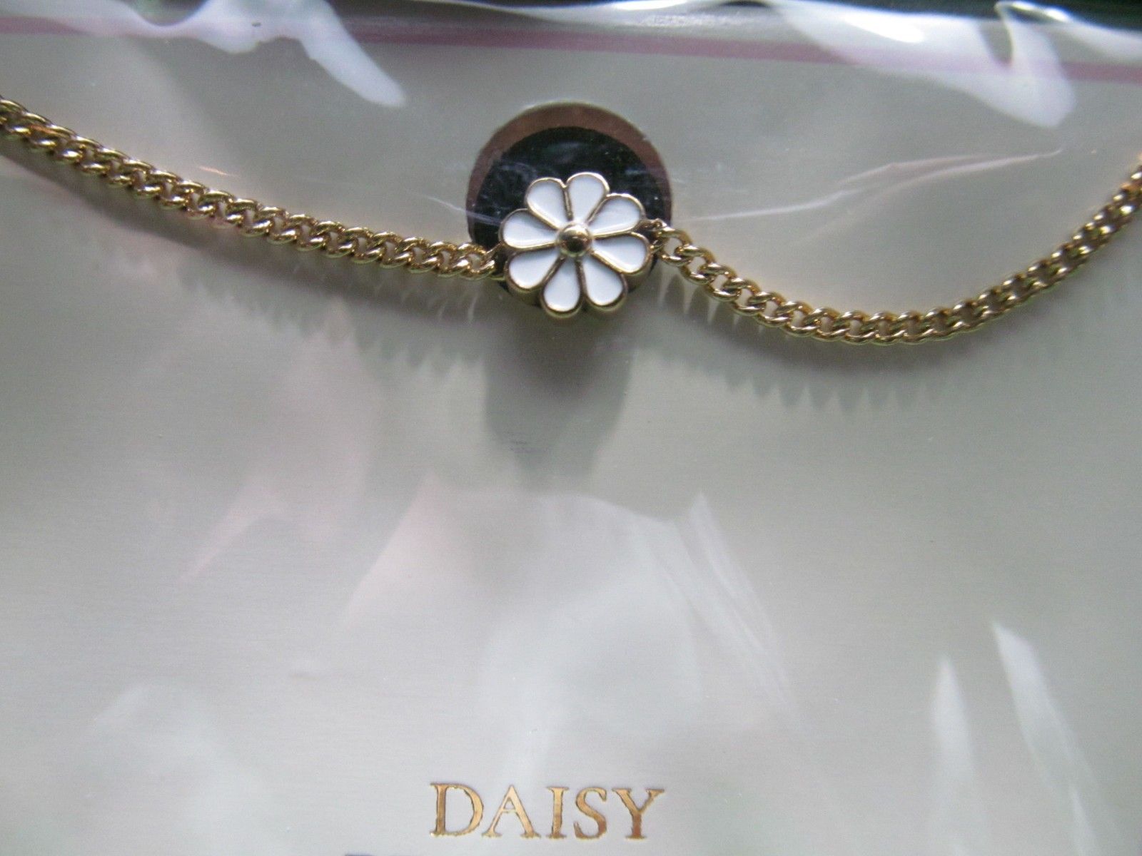 Tiny Tags DAISY BRACELET 6.5″ W/ 1.5″ Extender 14K GOLD ION Plate Over Brass