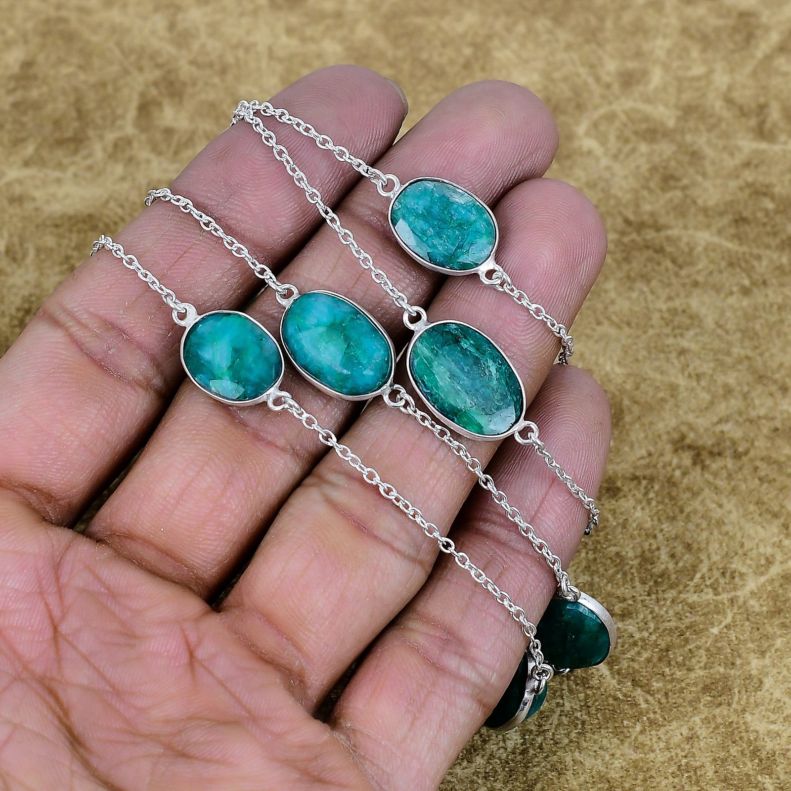 Sakota Mines Emerald Gemstone Necklace 925 Sterling Silver Oval Jewelry For Wife