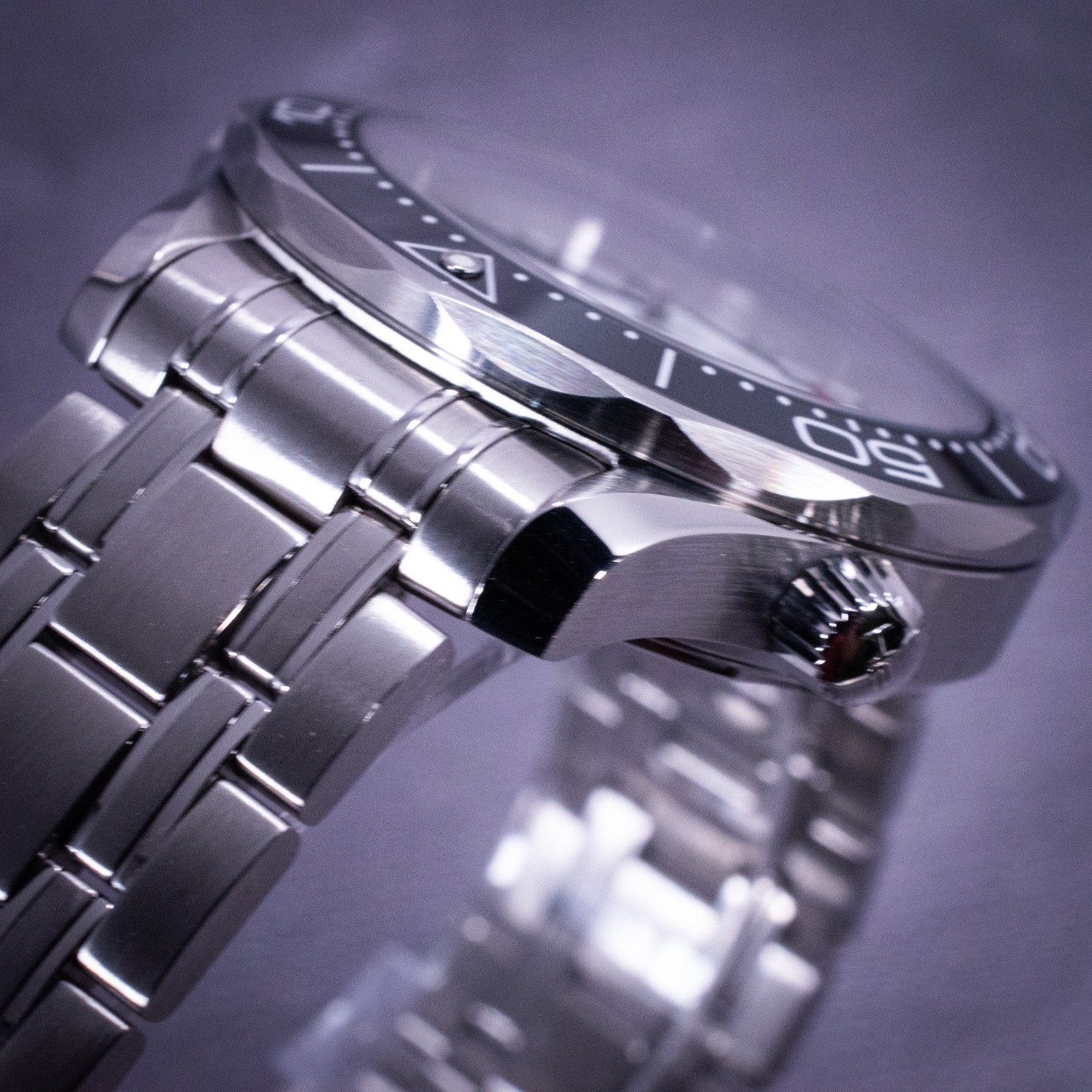 Omega Seamaster Diver 300M White Dial 42mm, Ref. 210.30.42.20.04.001 w/ B&P