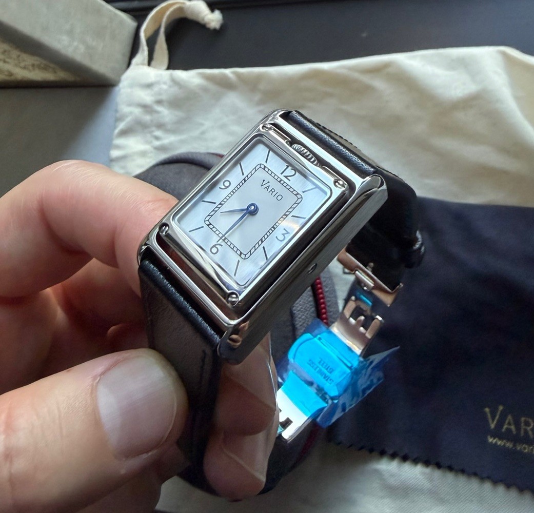 Vario VERSA Reversible Dual Time Silver-Black Enamel Quartz Watch
