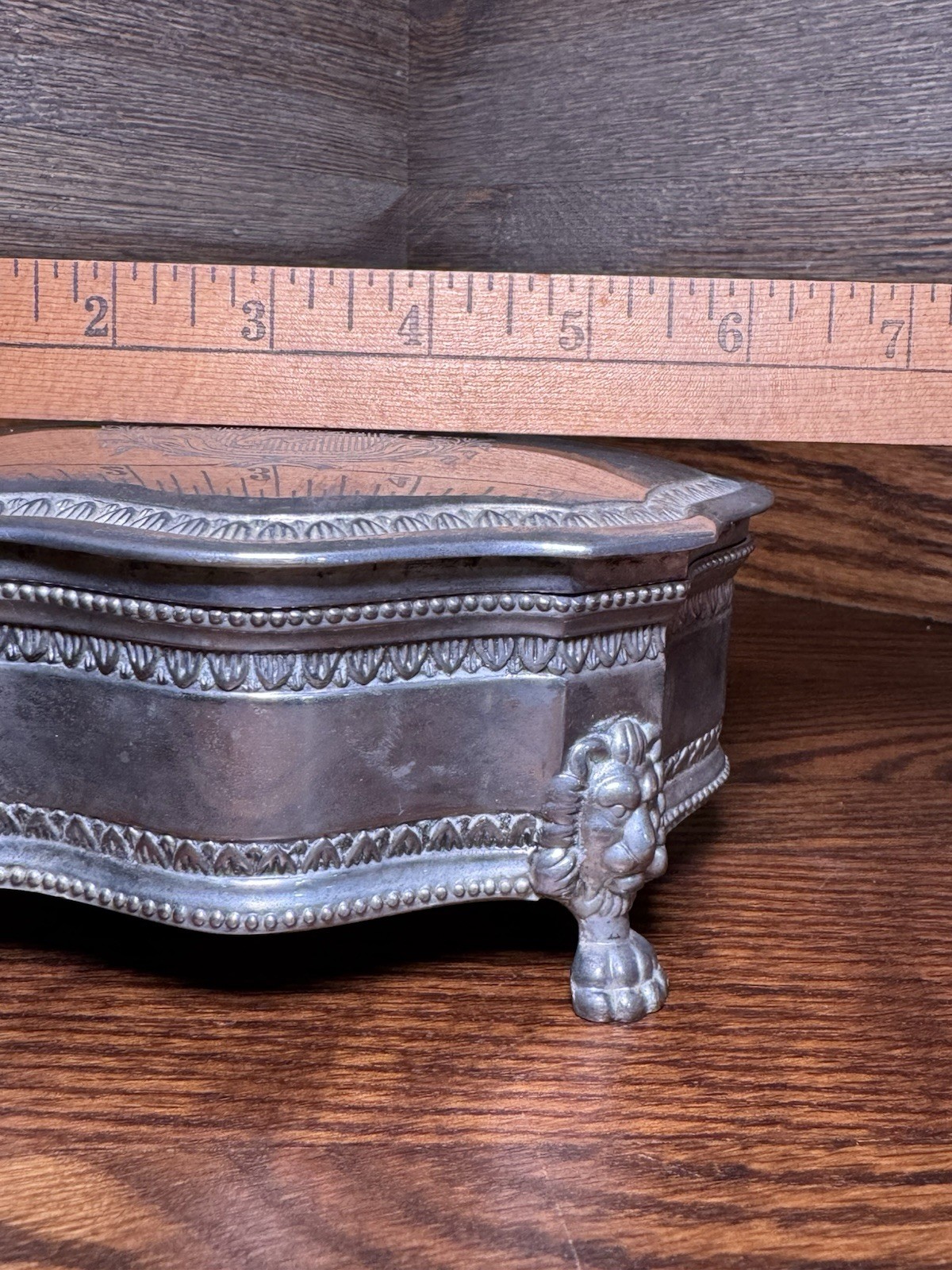 Vintage International Silver Company Coat Of Arms Jewelry Box w/ Red Velvet 